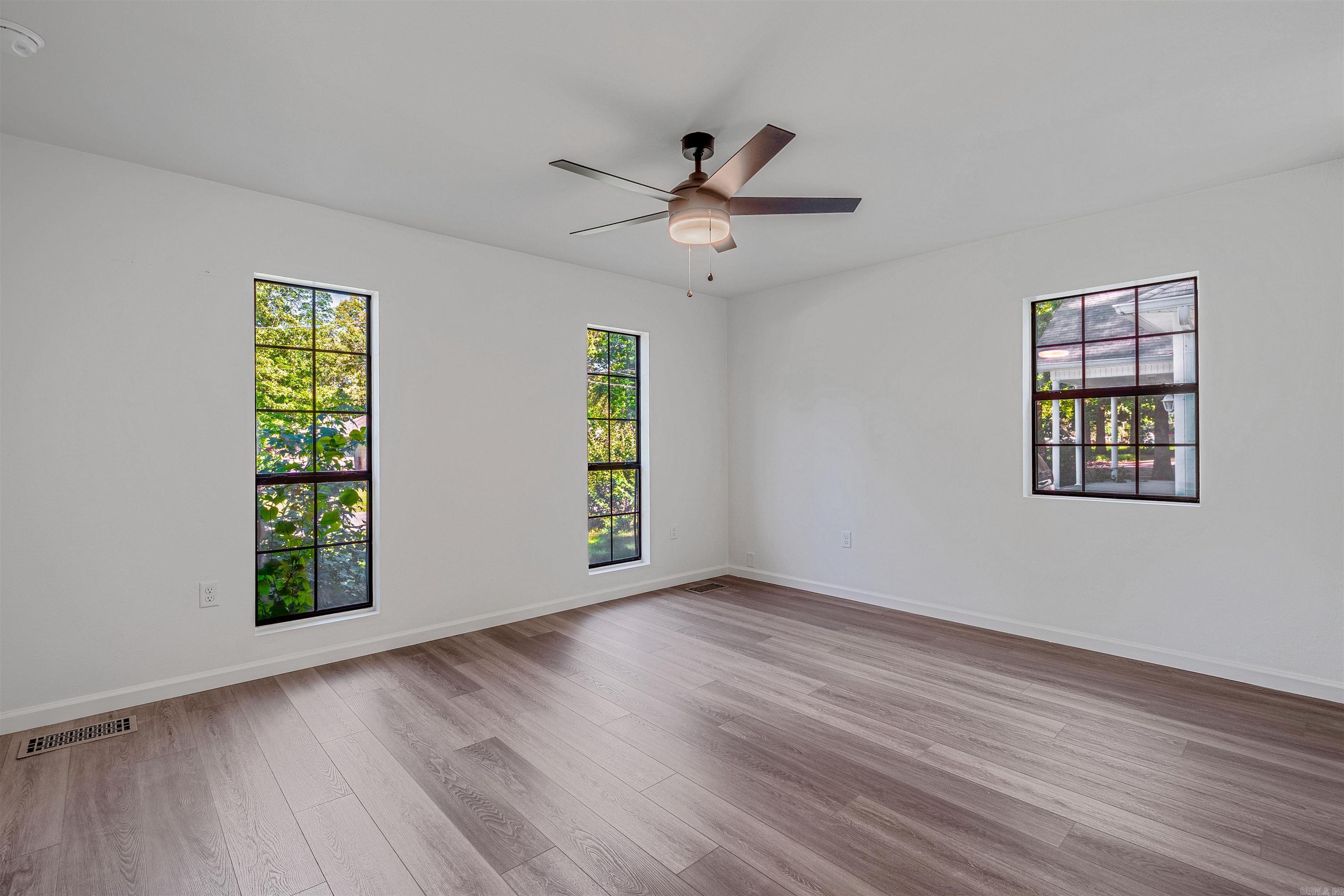 612  Briar  Sherwood, AR