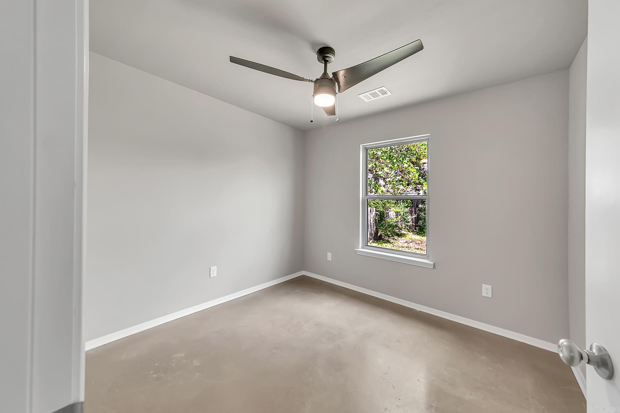 707 N 3RD Street Cabot, AR 72023
