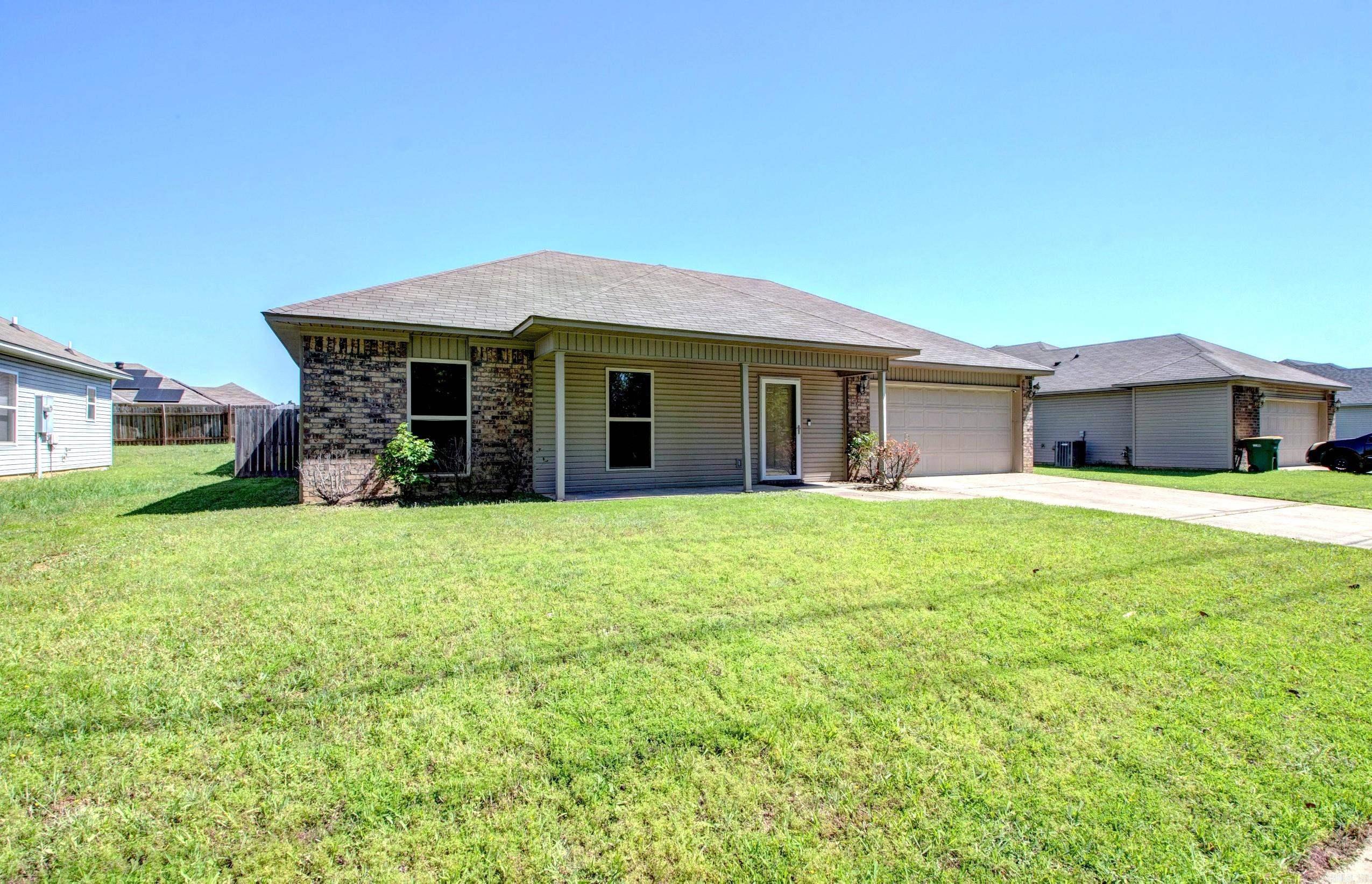 9808  Lanehart  Little Rock, AR