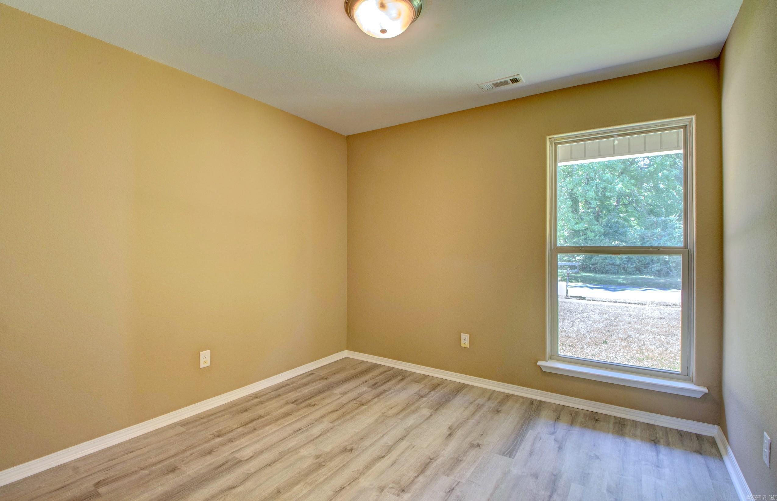 9808  Lanehart  Little Rock, AR