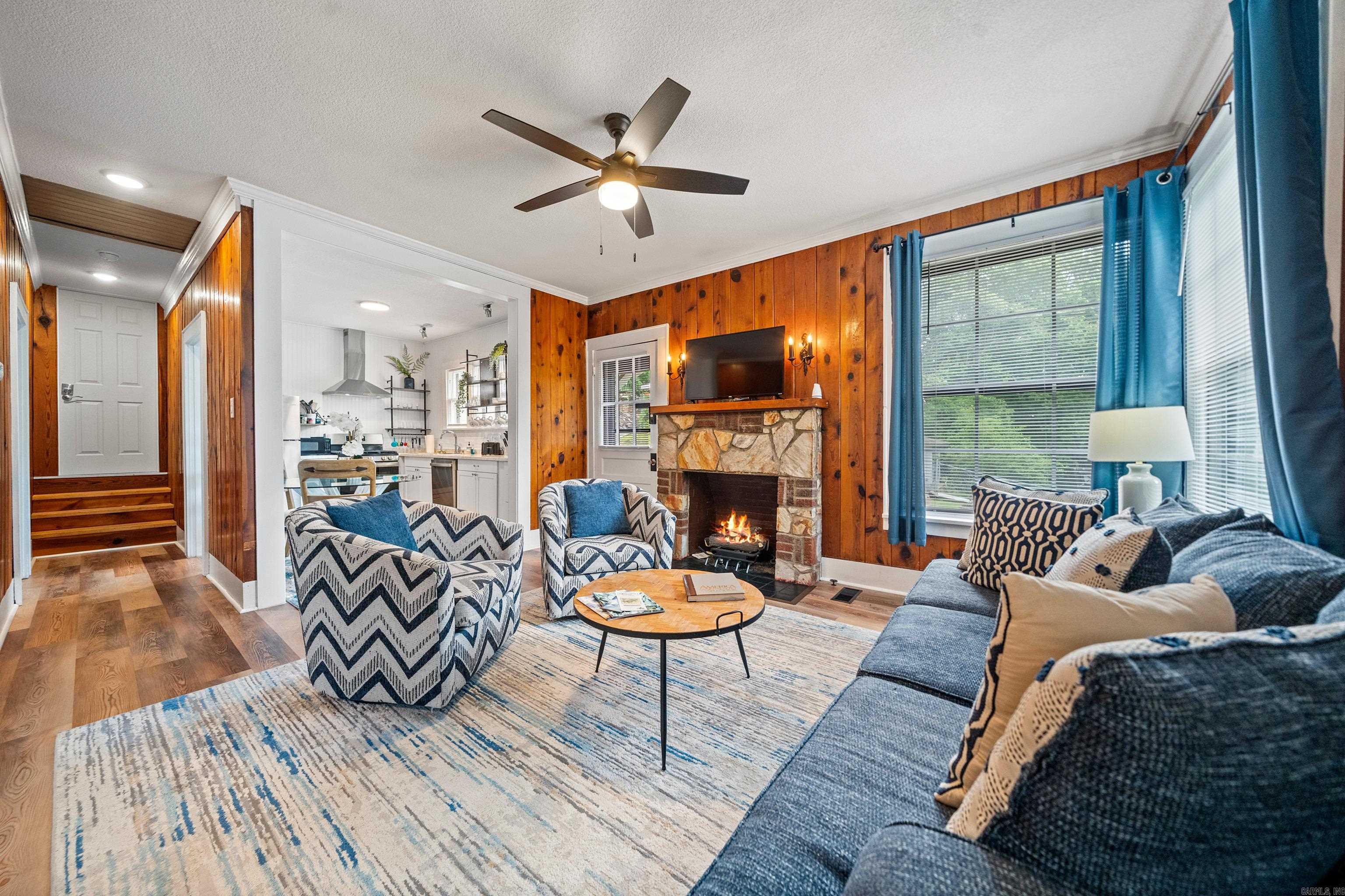 167  Crest St  Hot Springs, AR
