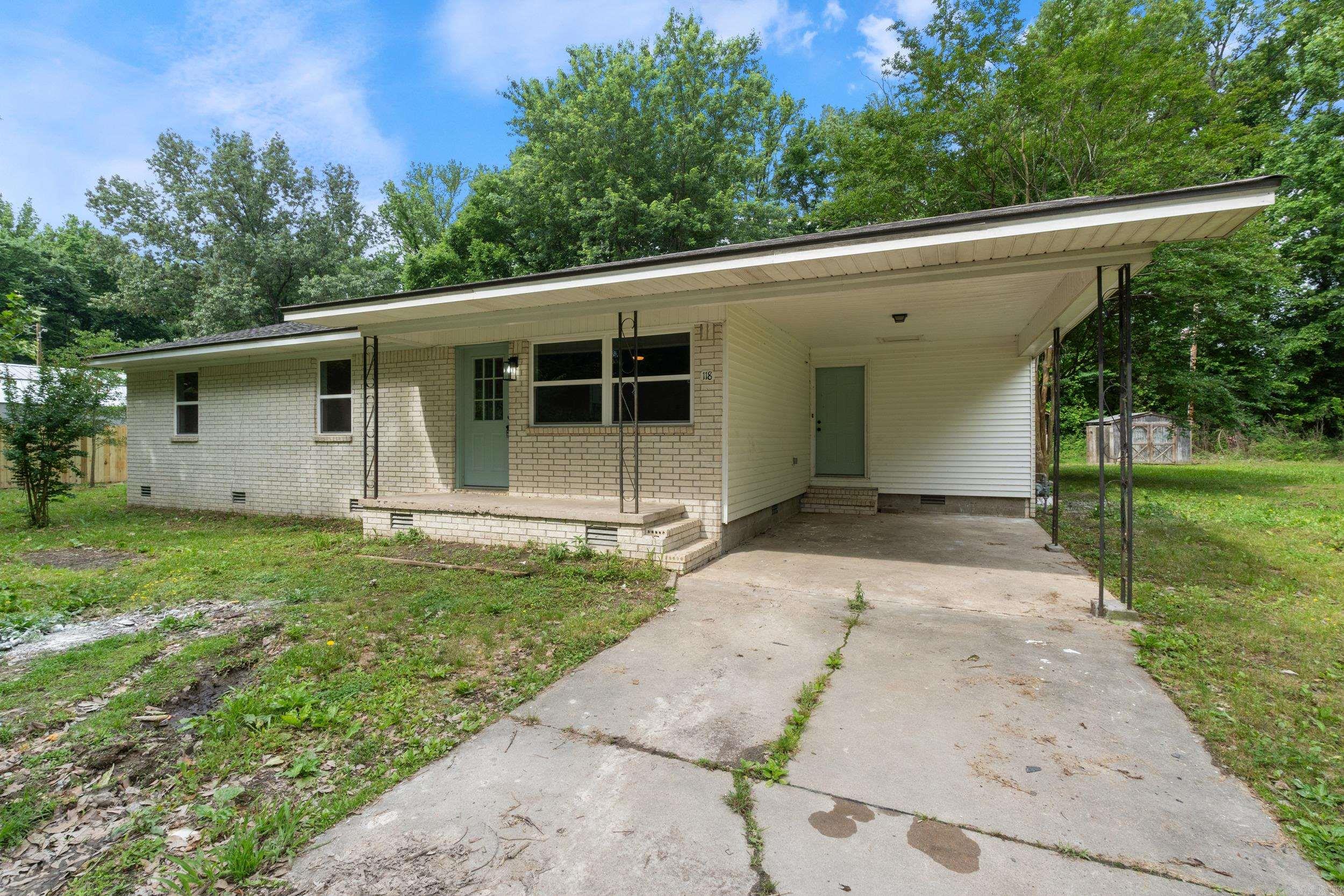 118  Blair  Searcy, AR