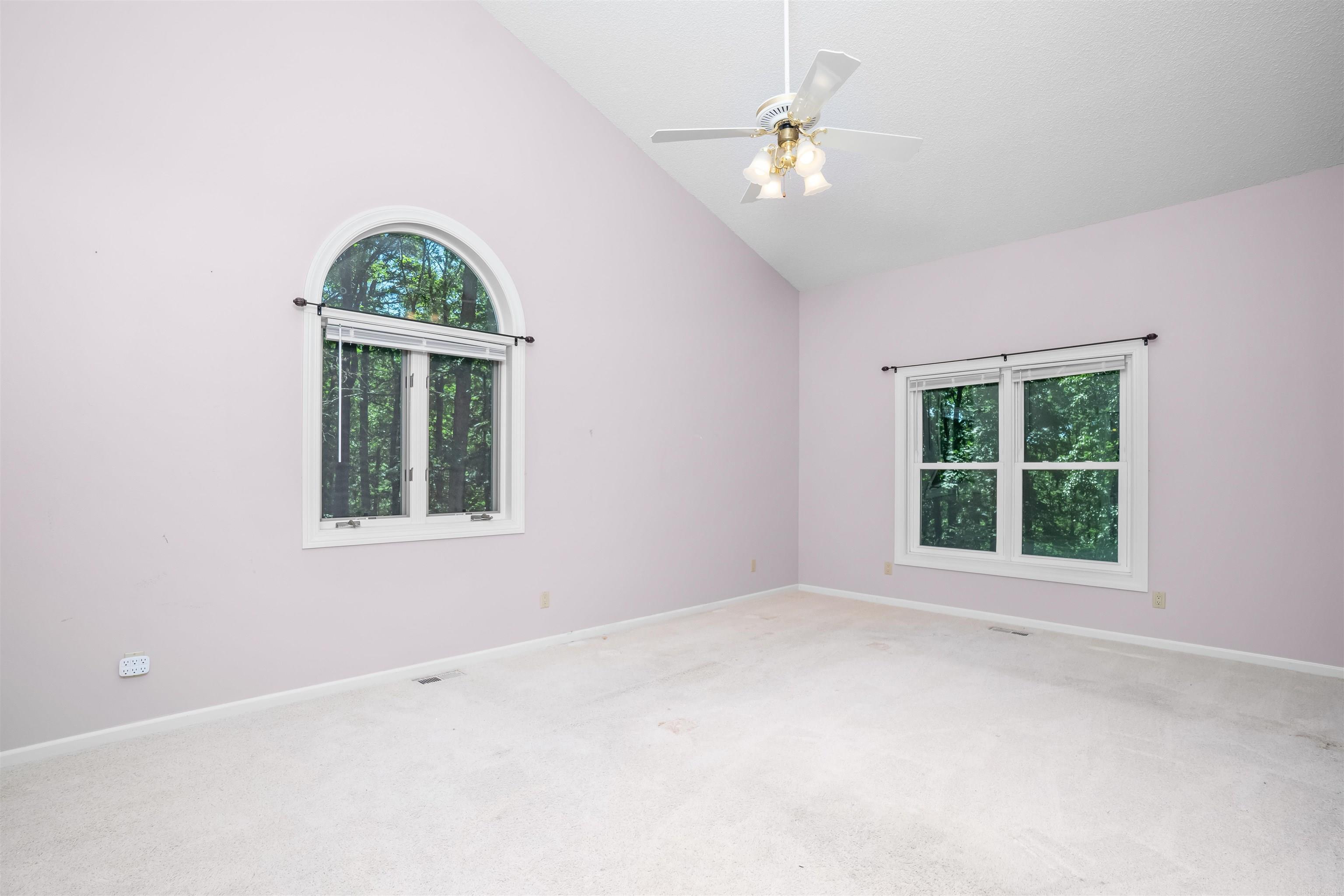 29  Barcelona  Hot Springs Village, AR