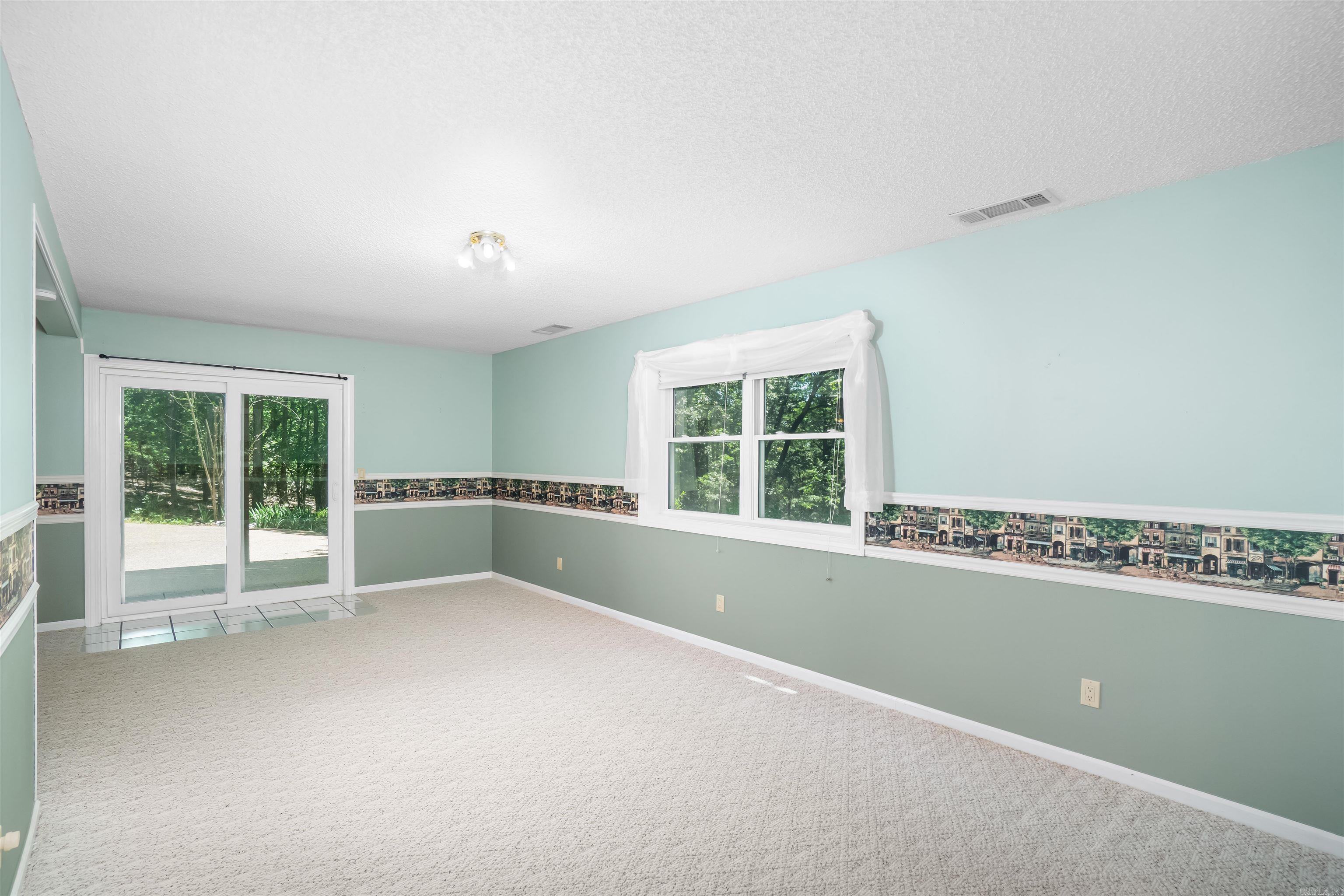 29  Barcelona  Hot Springs Village, AR