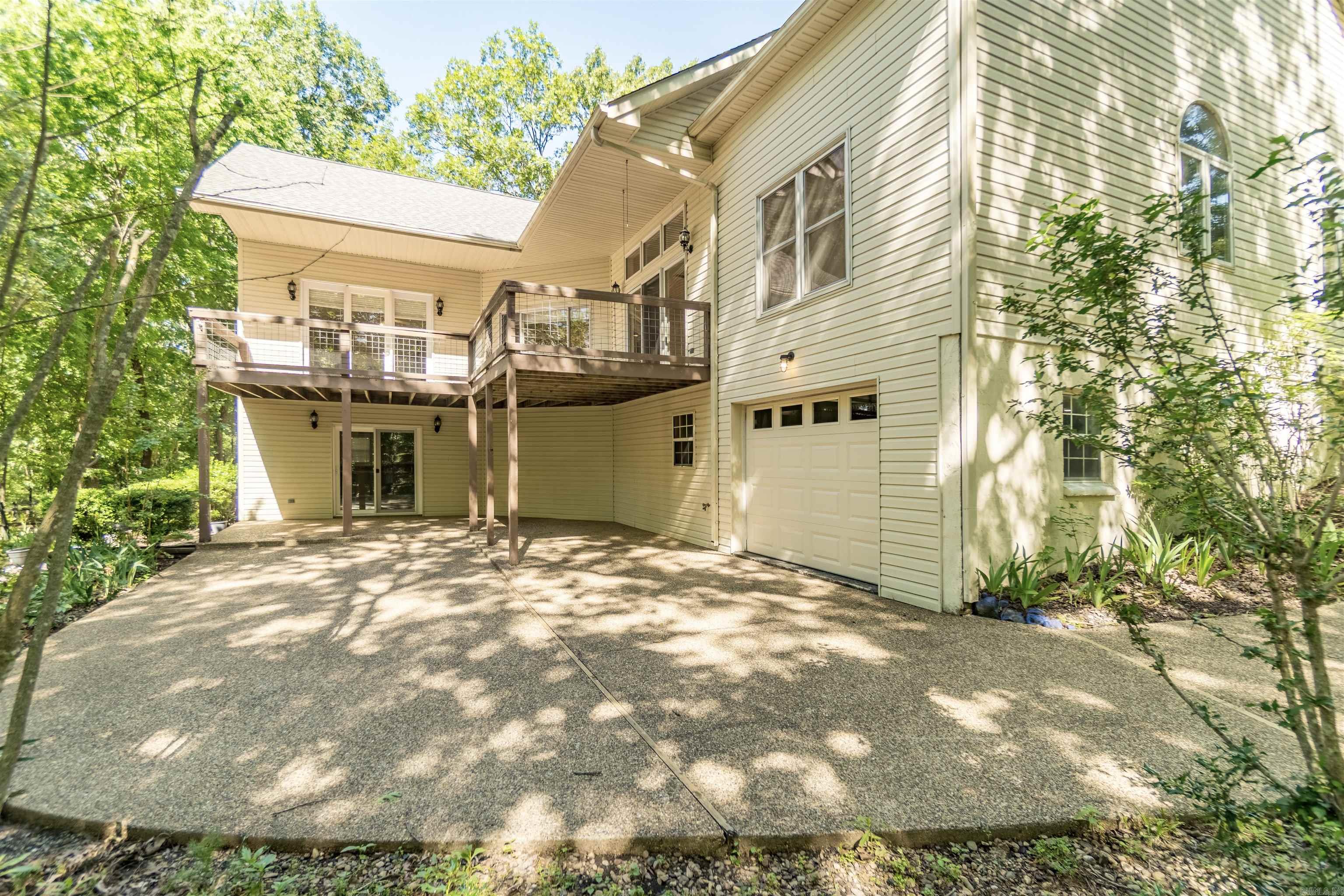 29  Barcelona  Hot Springs Village, AR