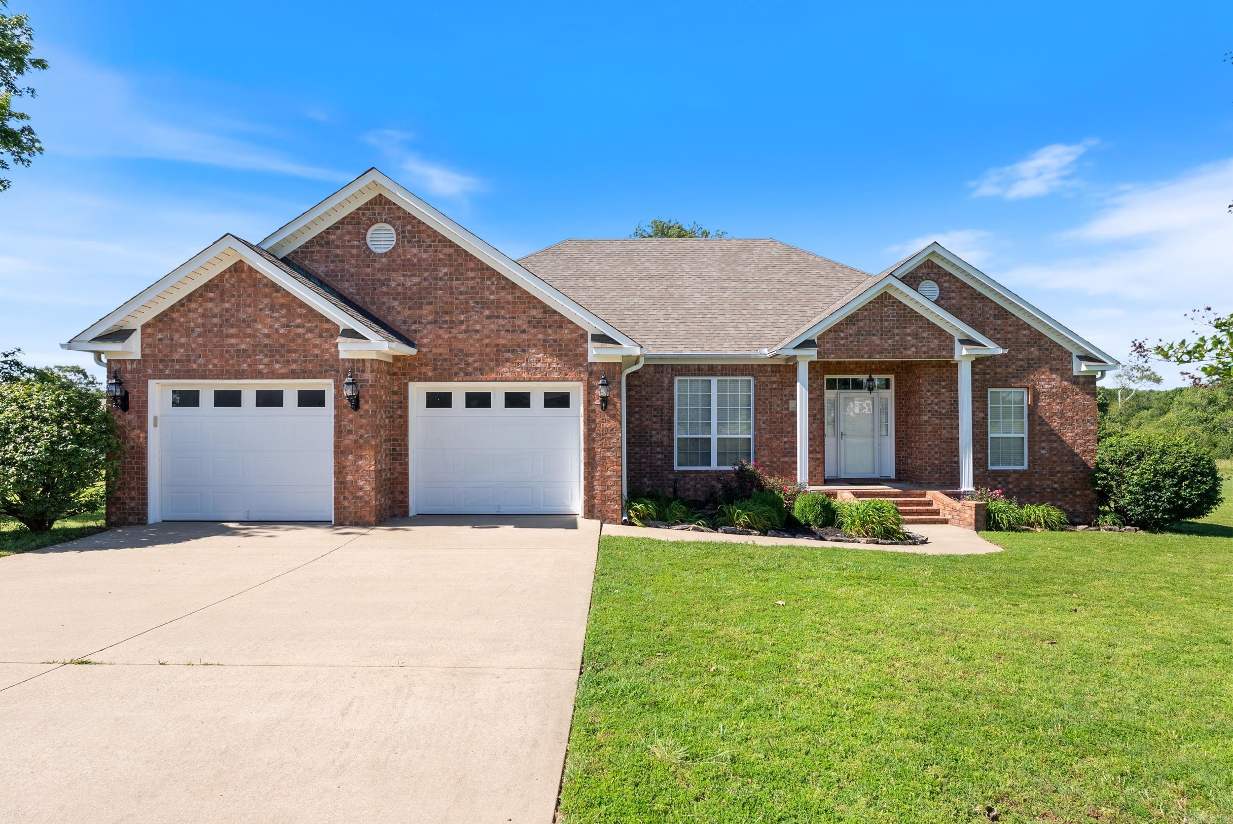 6  Donnie  Greenbrier, AR