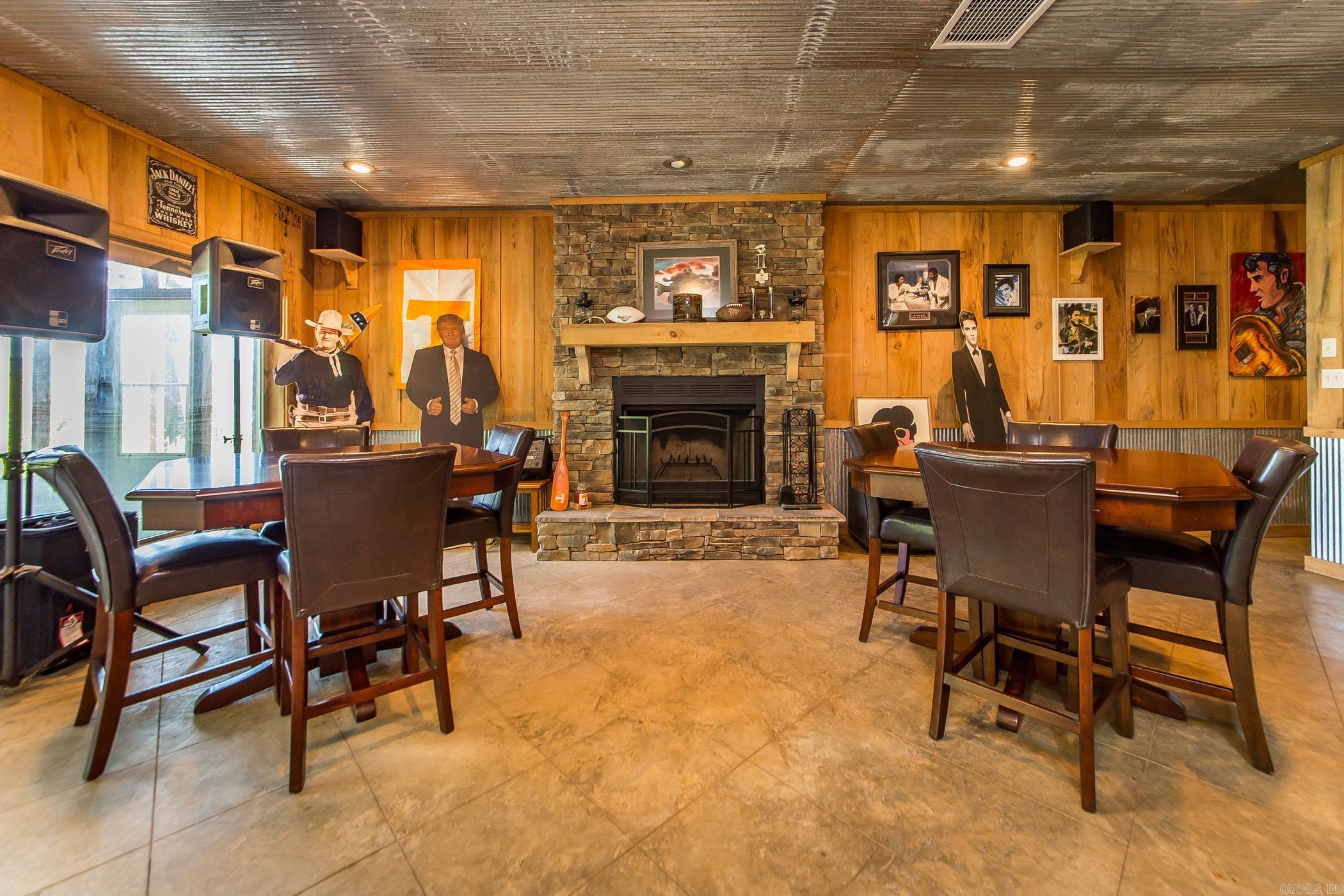 389  Tortoise Bay Rd.  Higden, AR