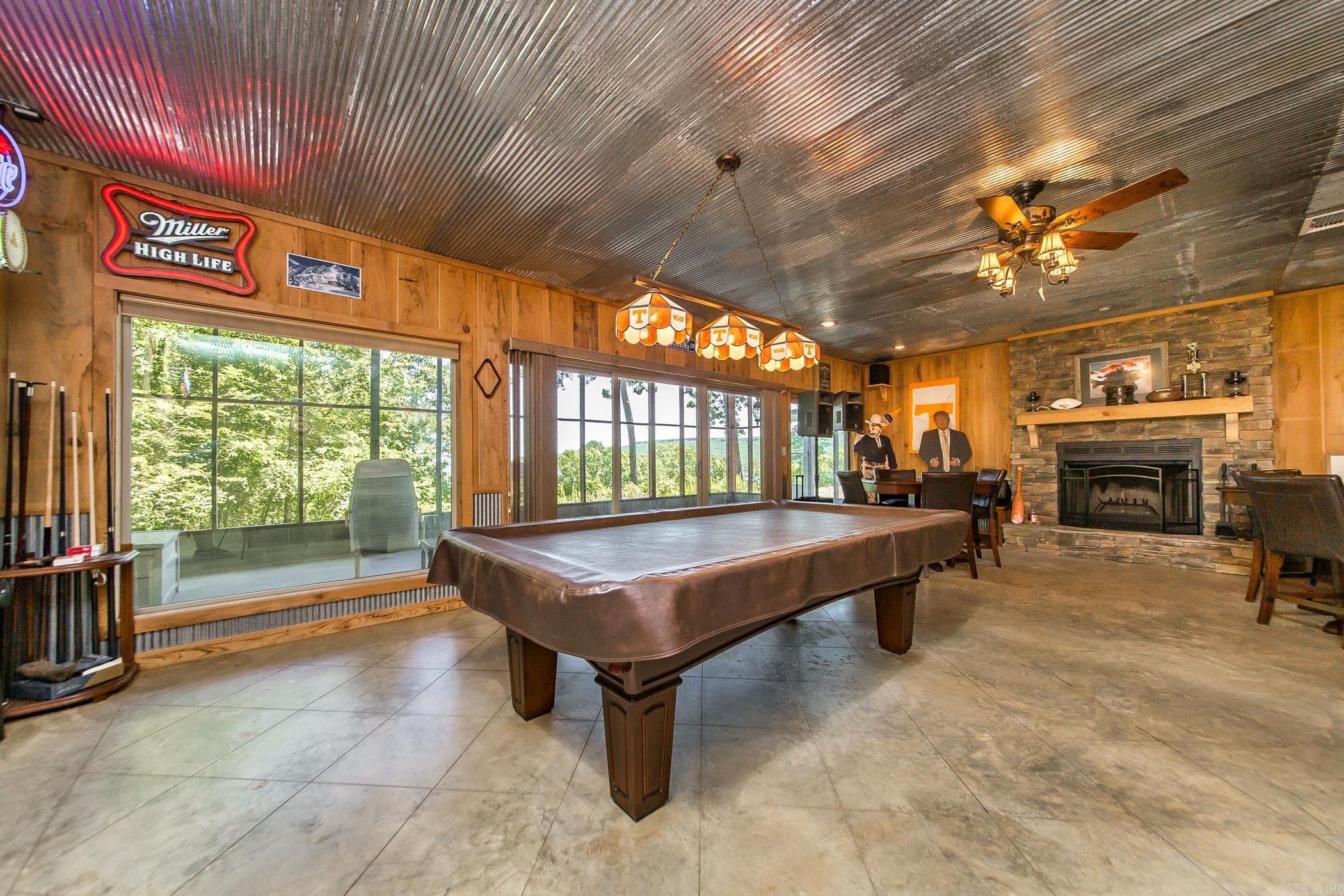 389  Tortoise Bay Rd.  Higden, AR