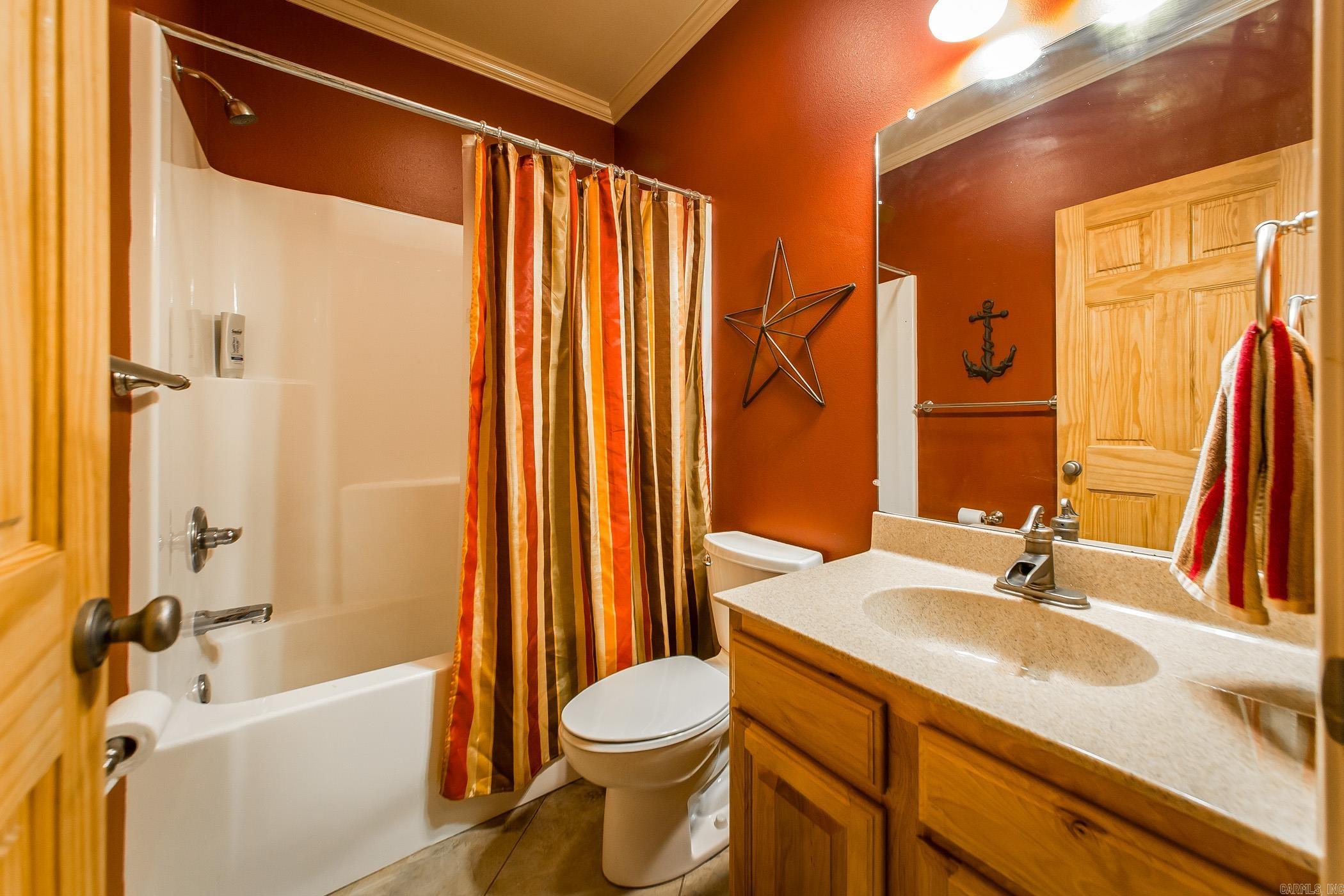 389  Tortoise Bay Rd.  Higden, AR