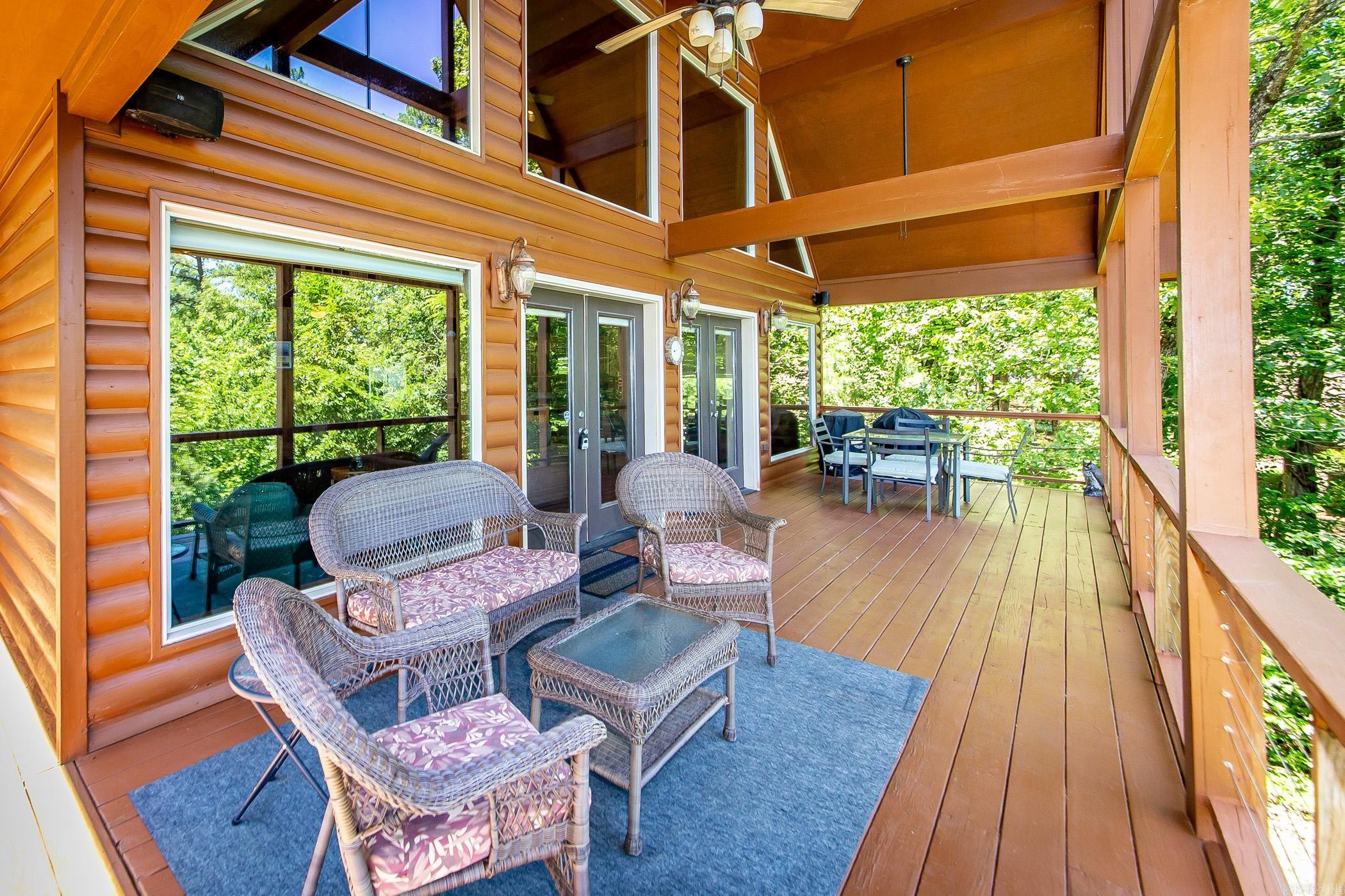 389  Tortoise Bay Rd.  Higden, AR