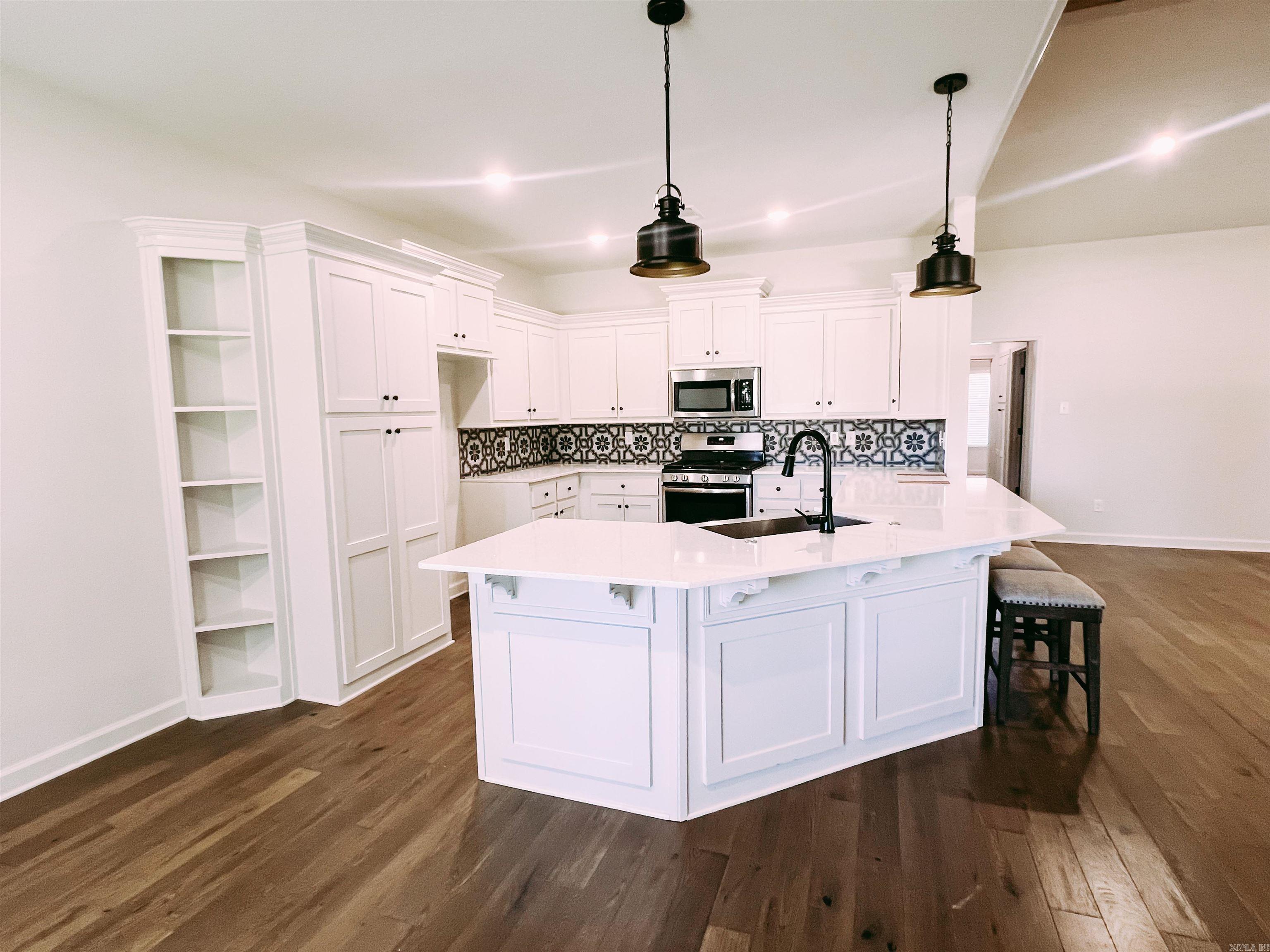 11  Shadow Creek Drive  Austin, AR