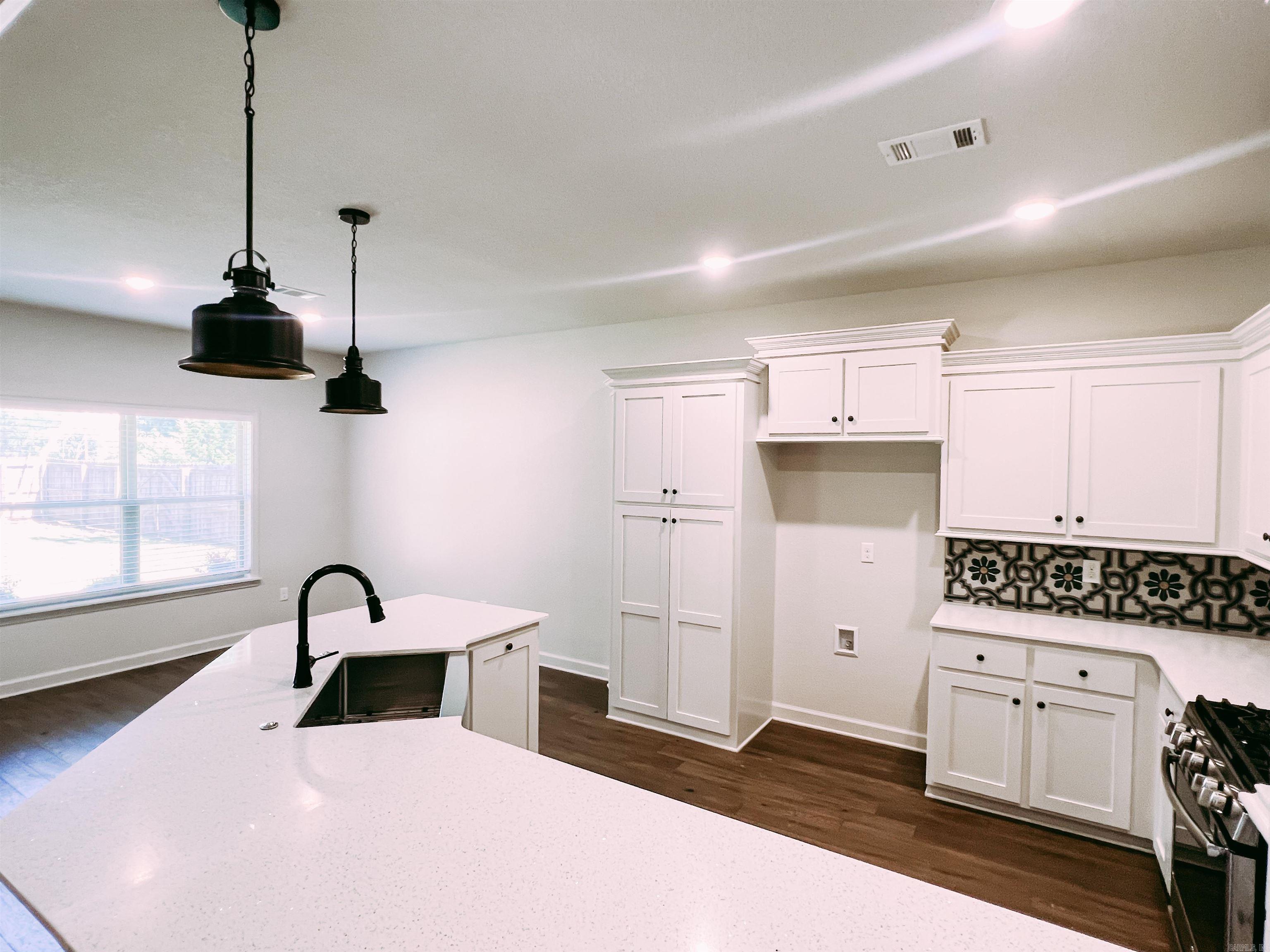 11  Shadow Creek Drive  Austin, AR