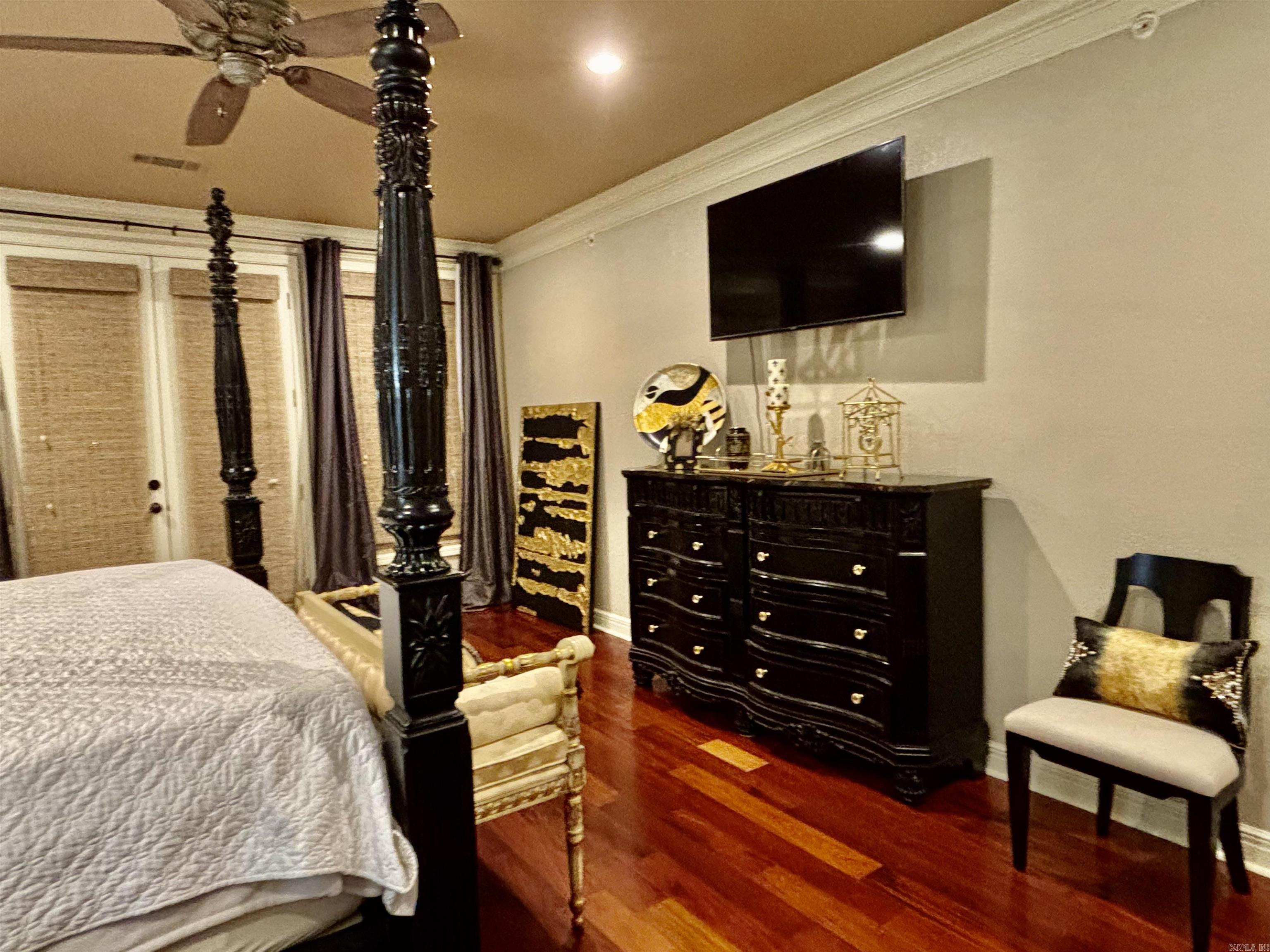 130  Grand Isle Dr Unit 2E  Hot Springs, AR