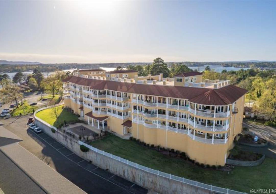 130  Grand Isle Dr Unit 2E  Hot Springs, AR