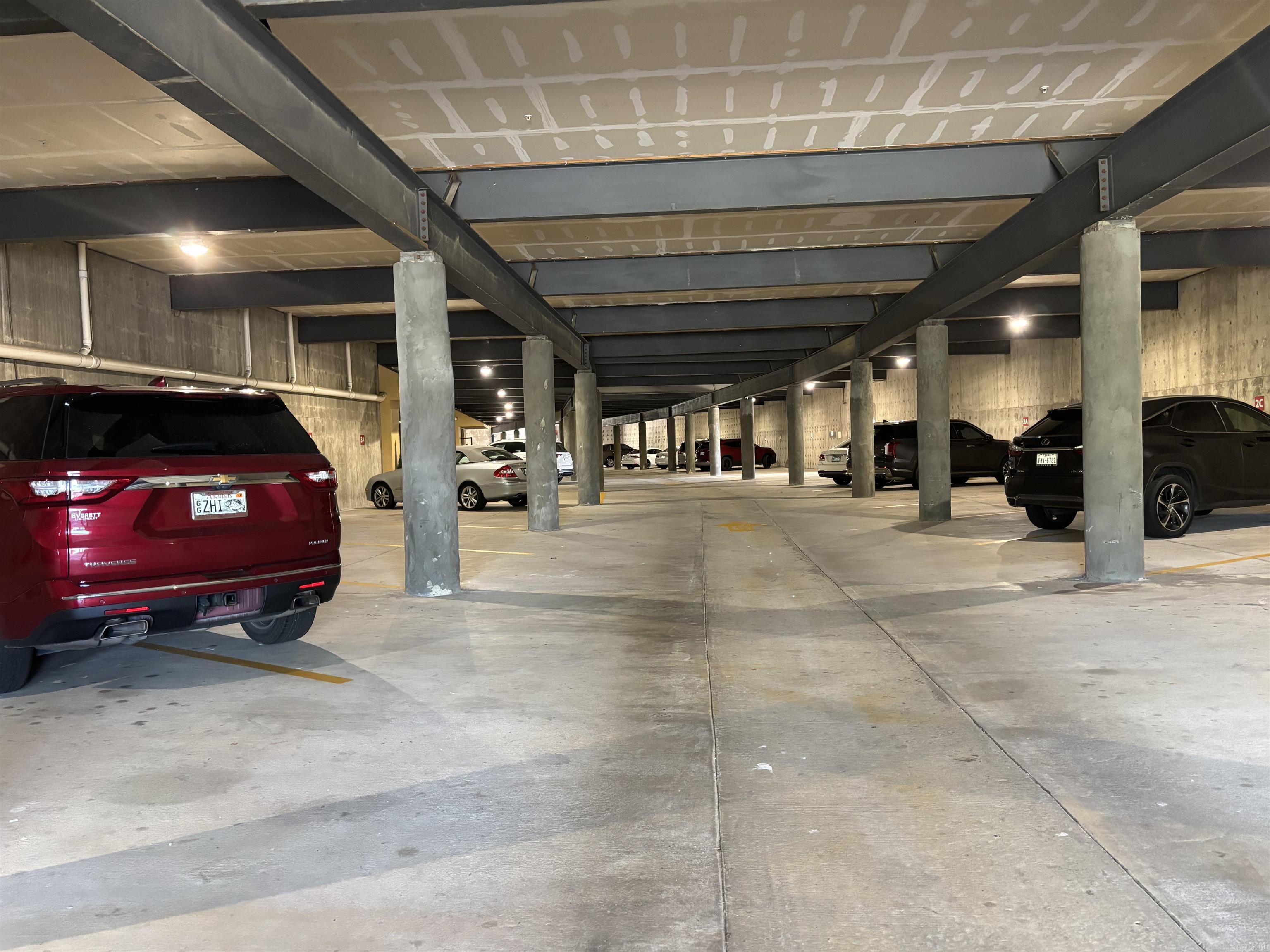 130  Grand Isle Dr Unit 2E  Hot Springs, AR