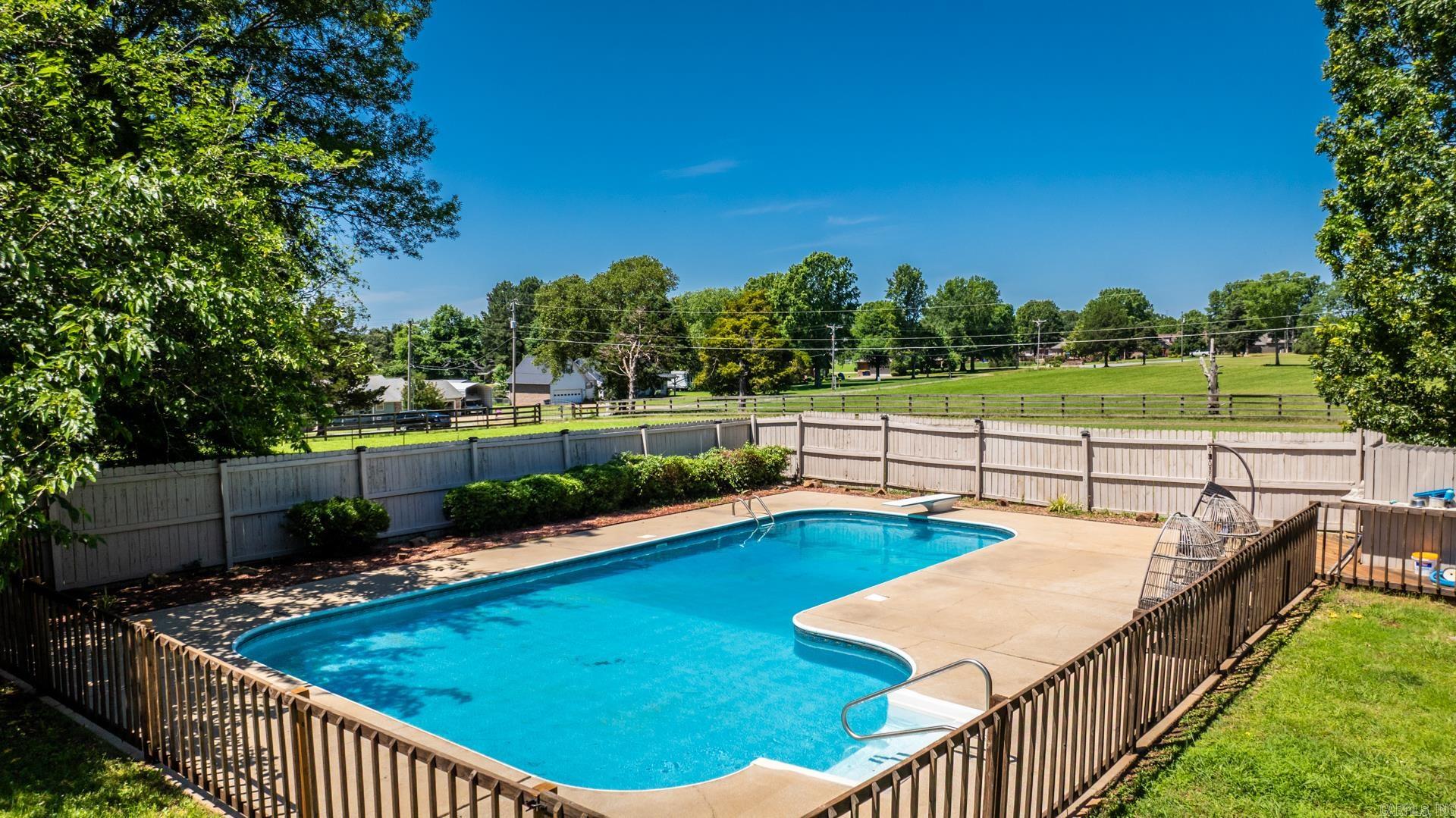 1520  MOUNTAIN SPRINGS  Cabot, AR