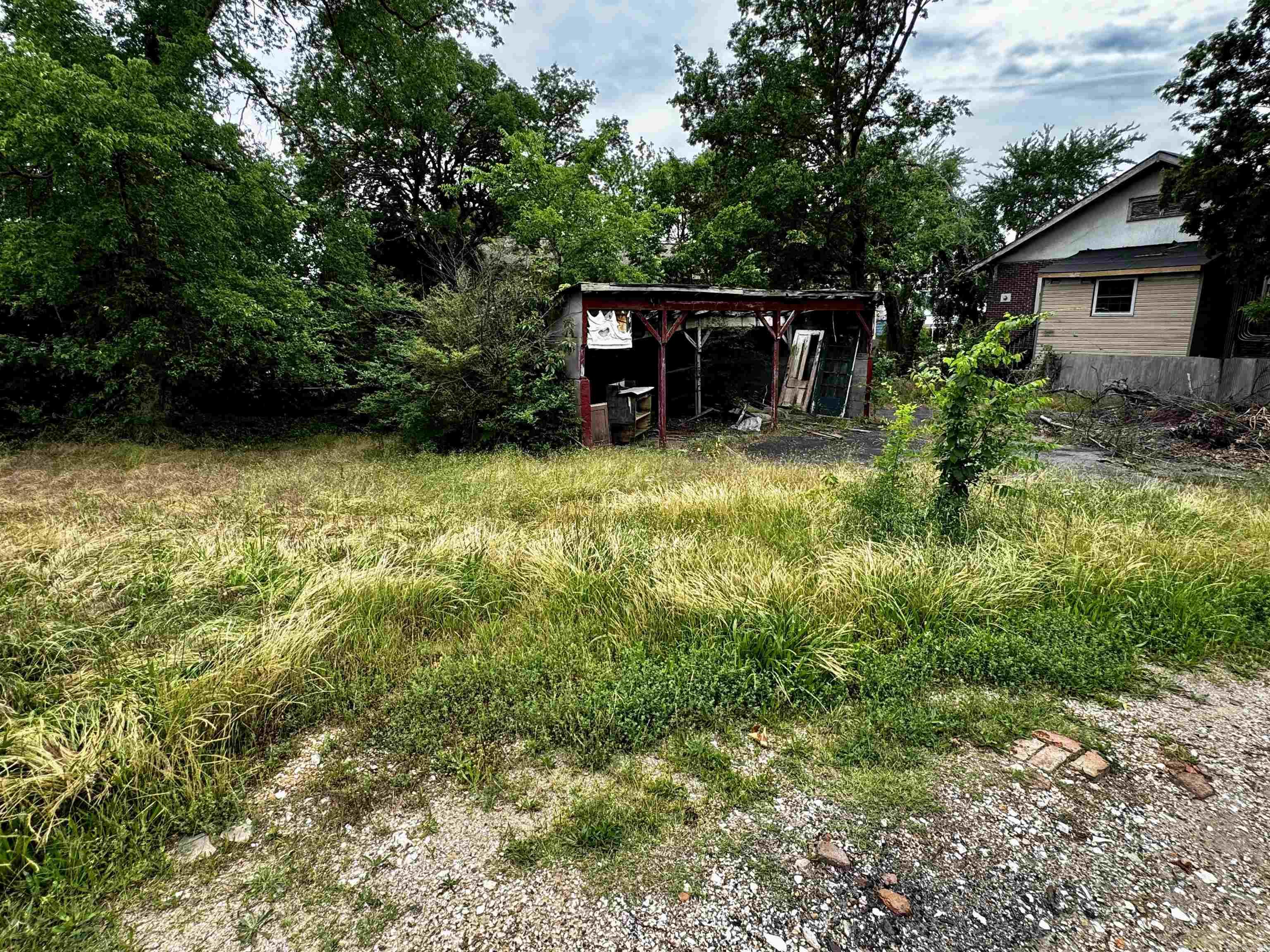 408  Spring  Hot Springs, AR