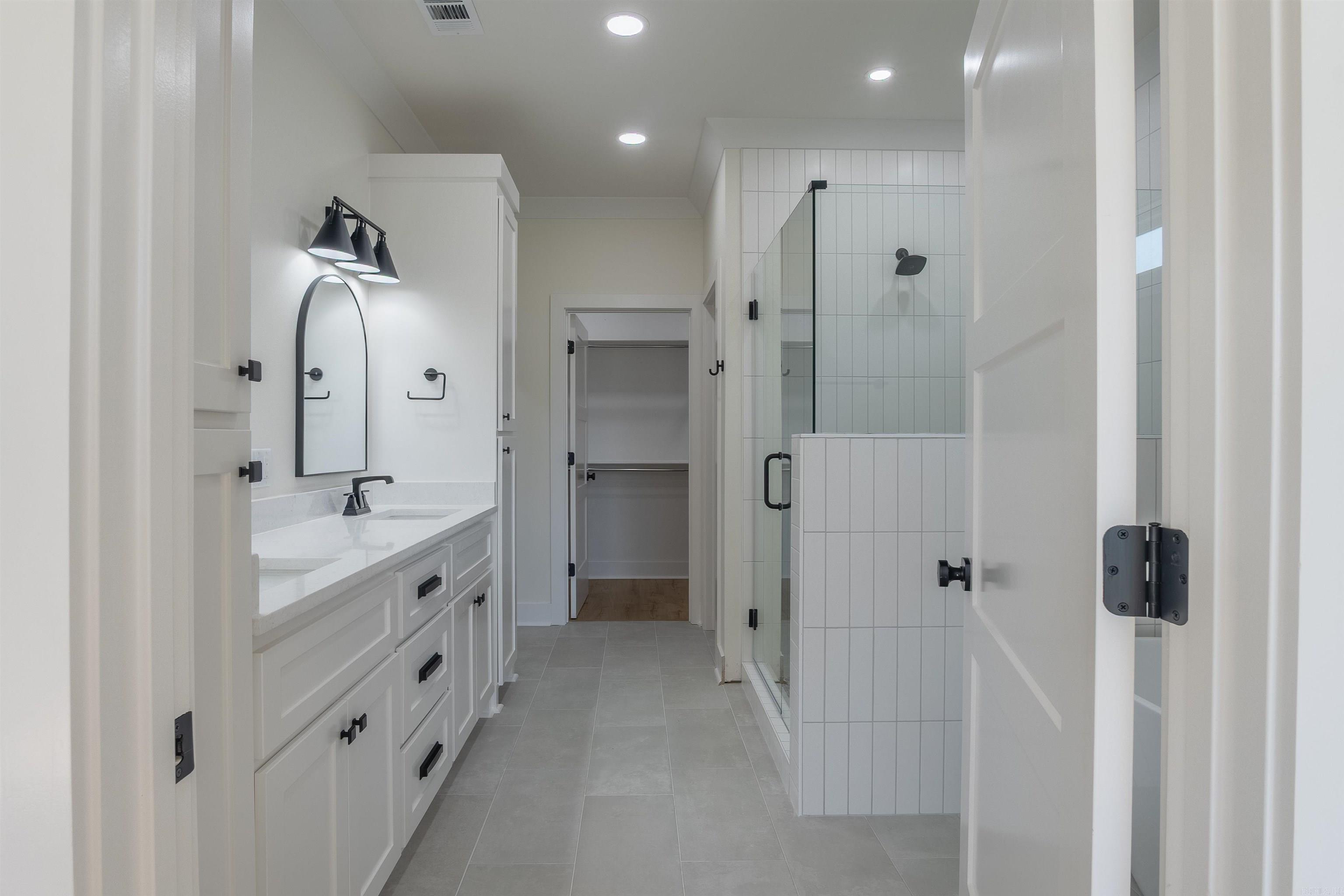 30  Revelle  Cabot, AR