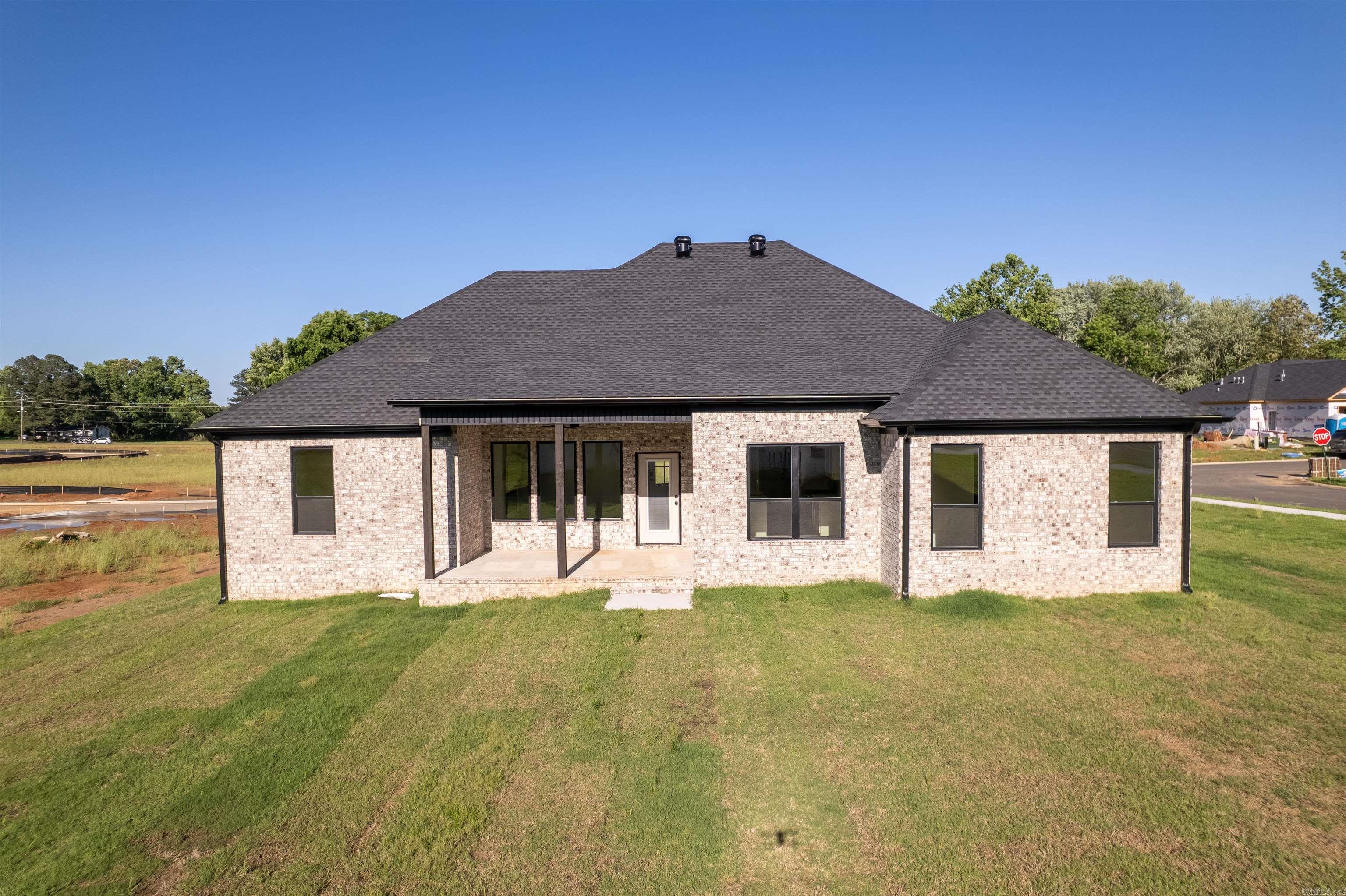 30  Revelle  Cabot, AR