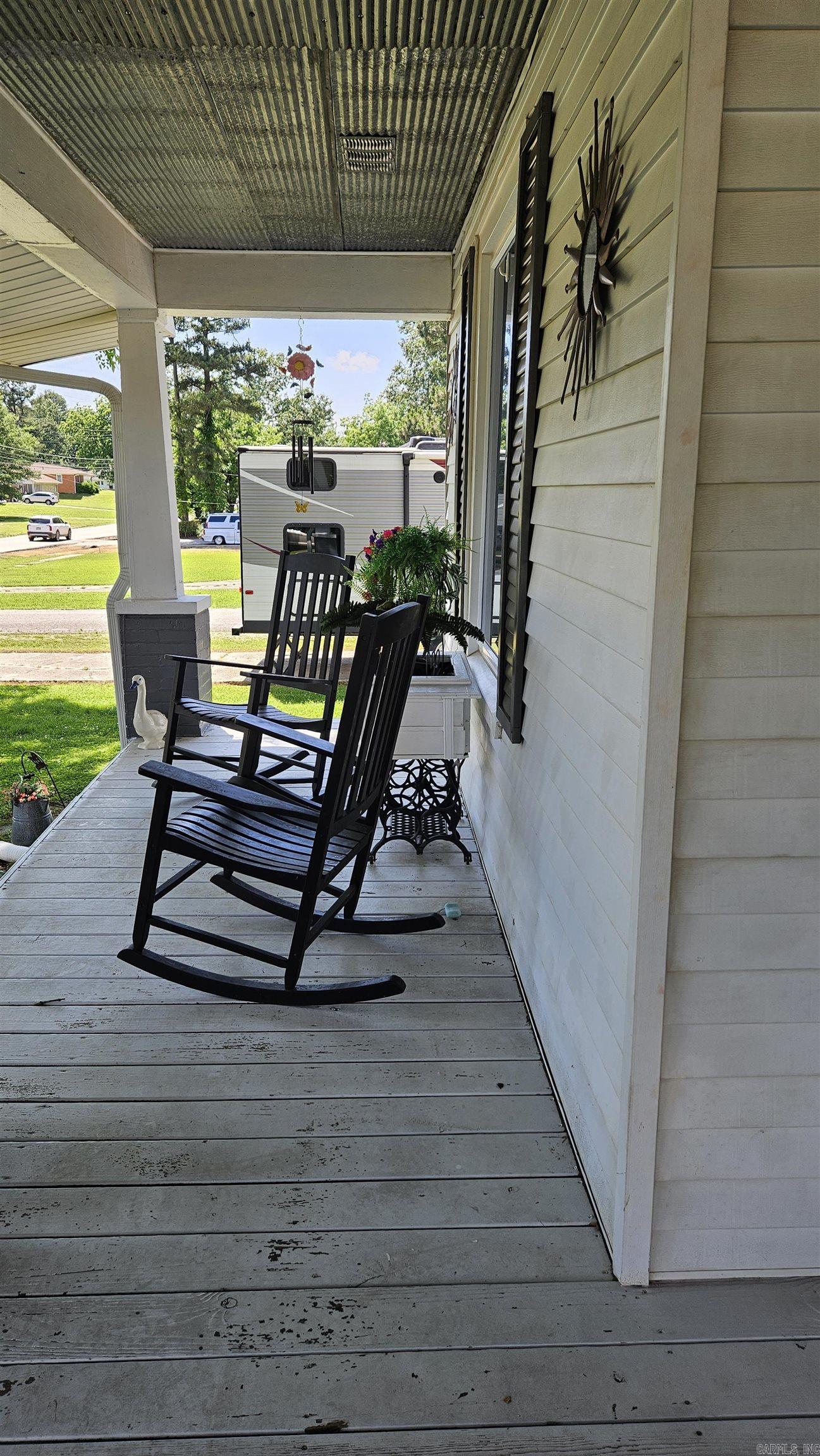 620 W 3rd St  Rector, AR