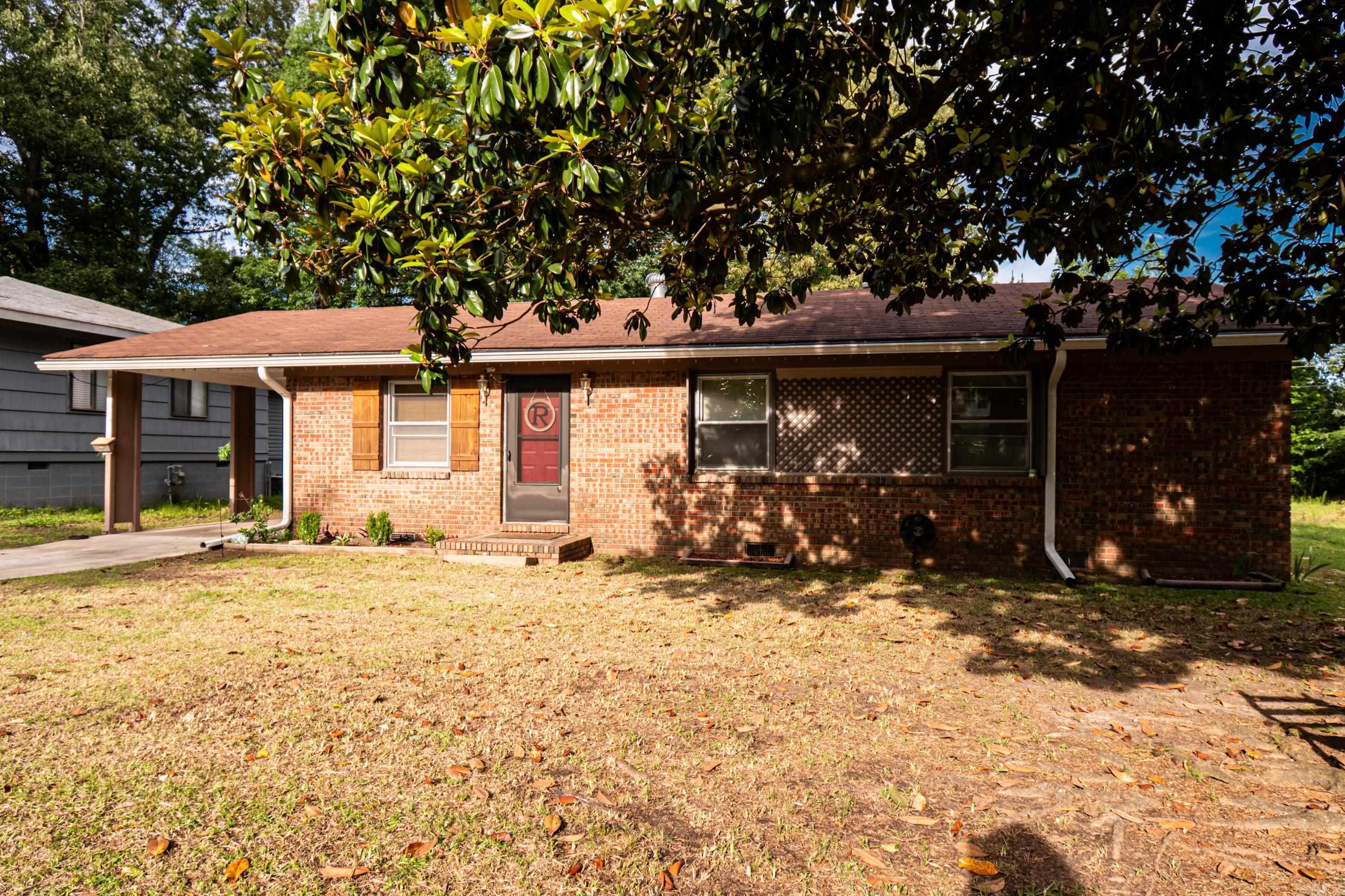 207  Tanglewood Dr  El Dorado, AR