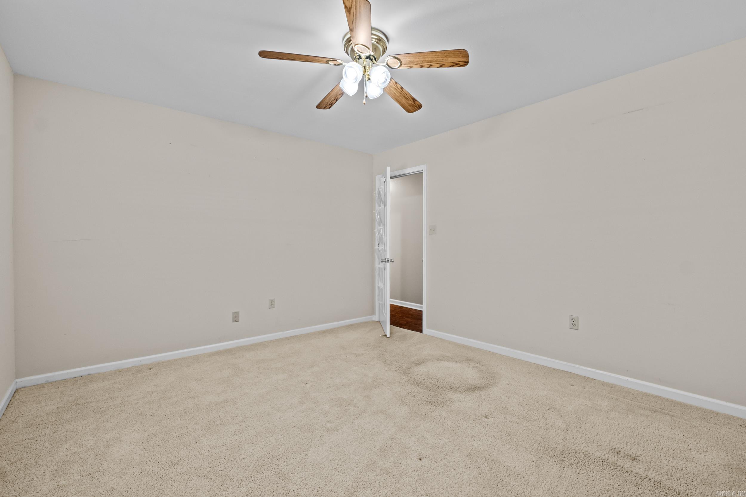74 Kathy Ln Scott, AR 72142