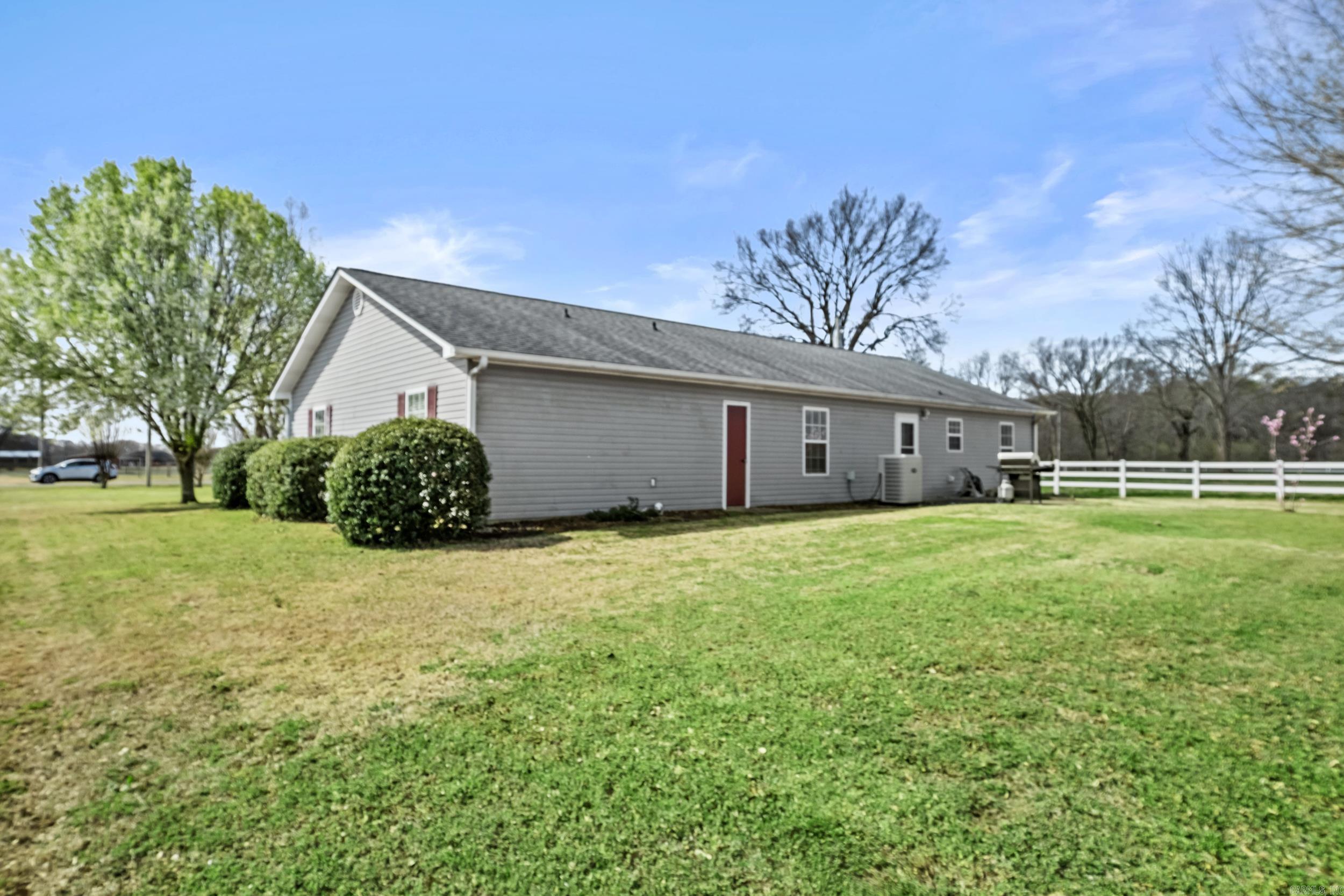 74  Kathy Ln  Scott, AR