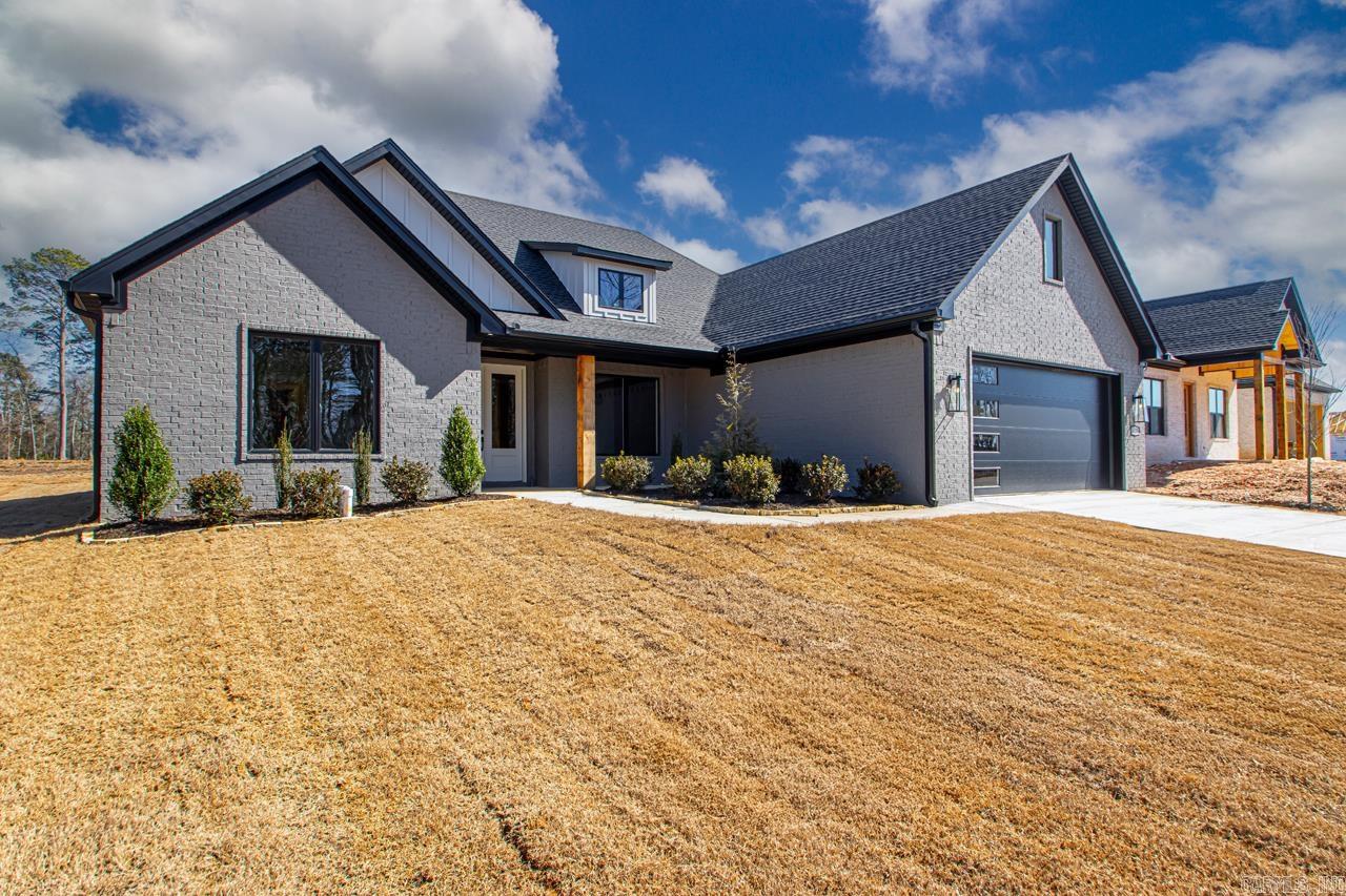 6178  Majestic Waters  Benton, AR