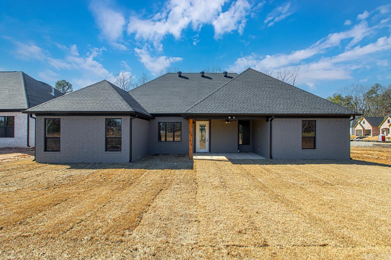 6178  Majestic Waters  Benton, AR