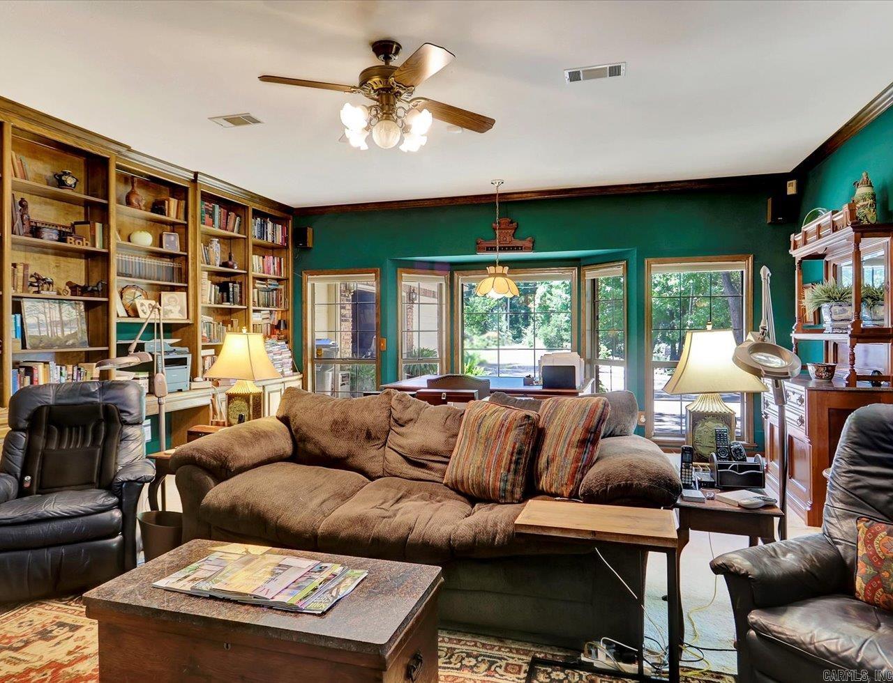 190  Woodlore Pt  Hot Springs, AR
