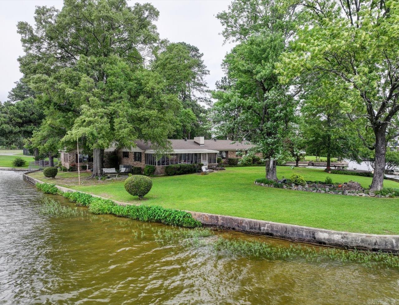 190  Woodlore Pt  Hot Springs, AR