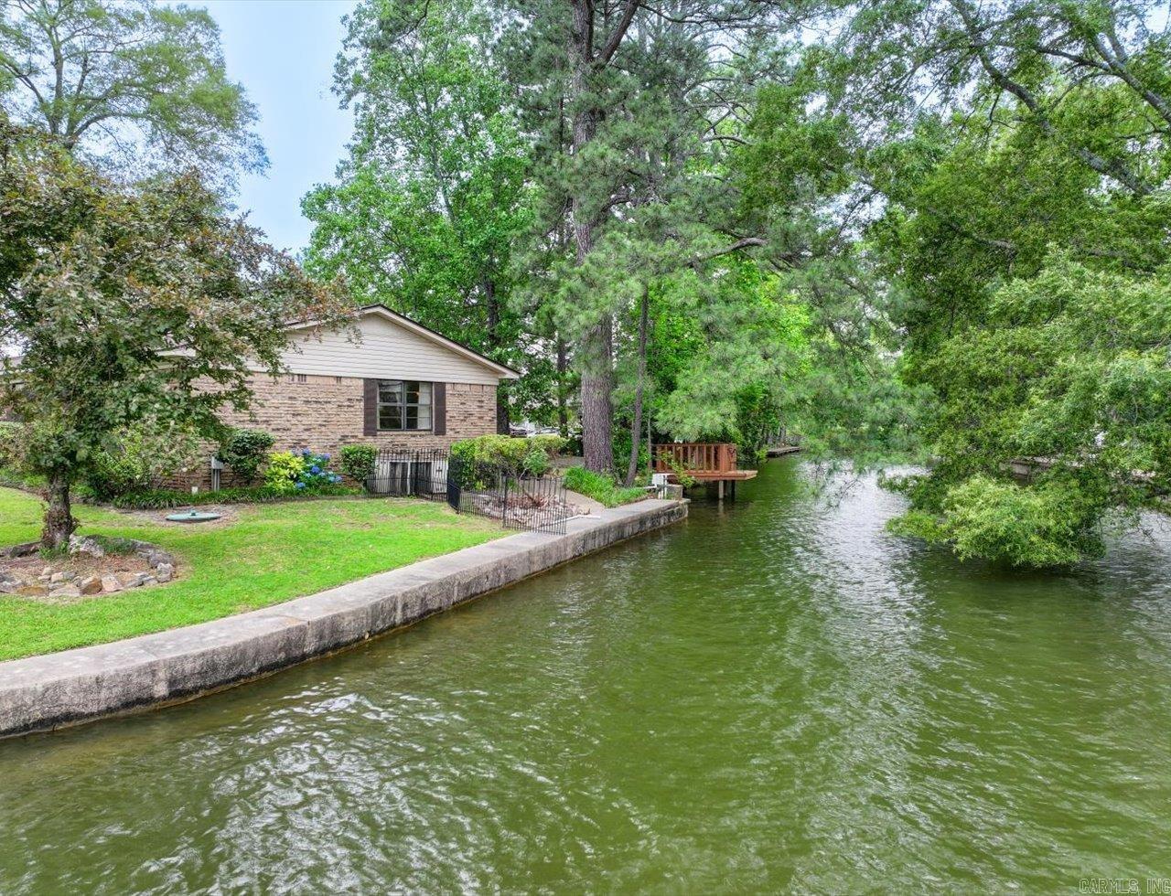 190  Woodlore Pt  Hot Springs, AR