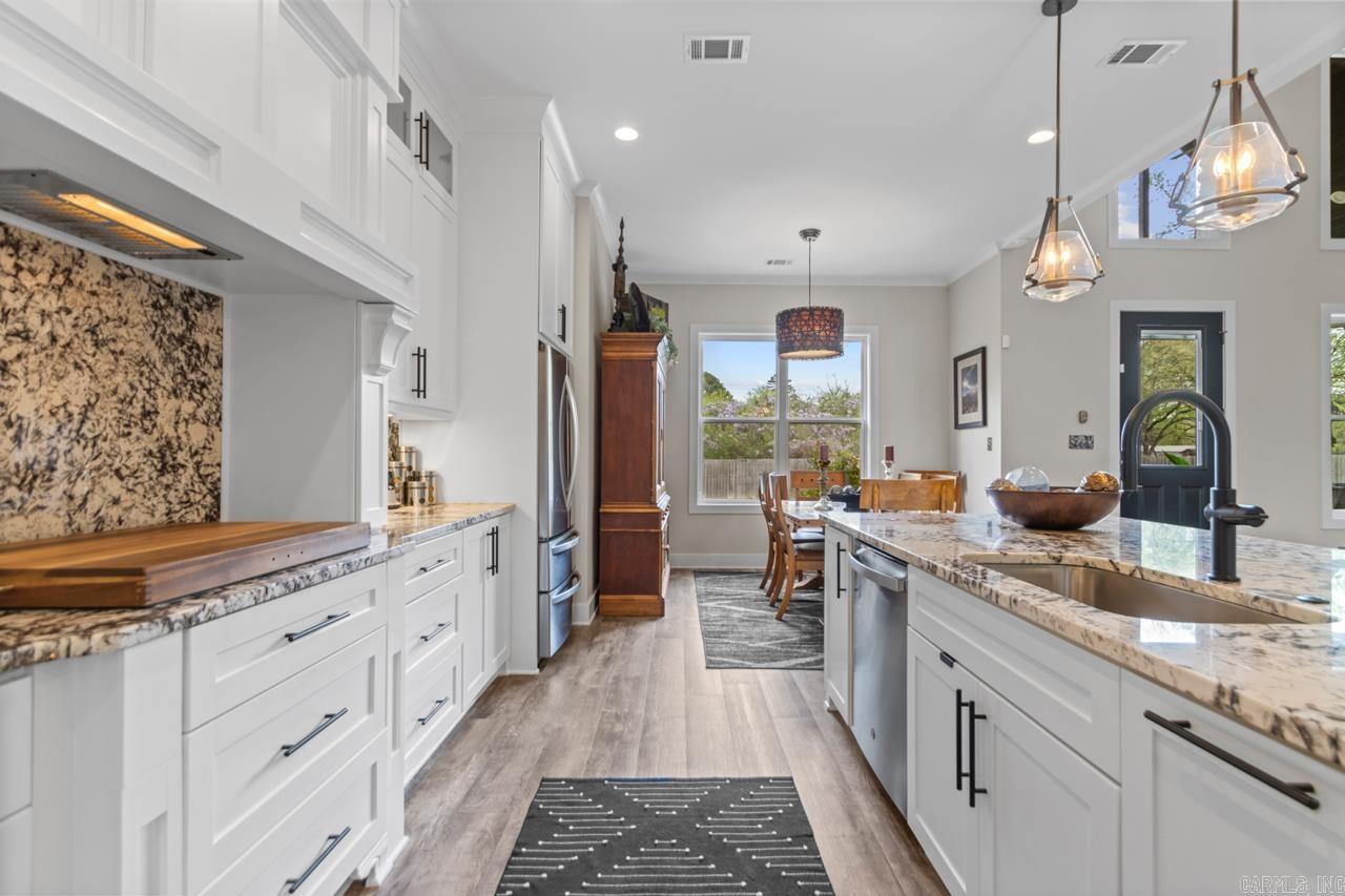 6020  Centark  Alexander, AR