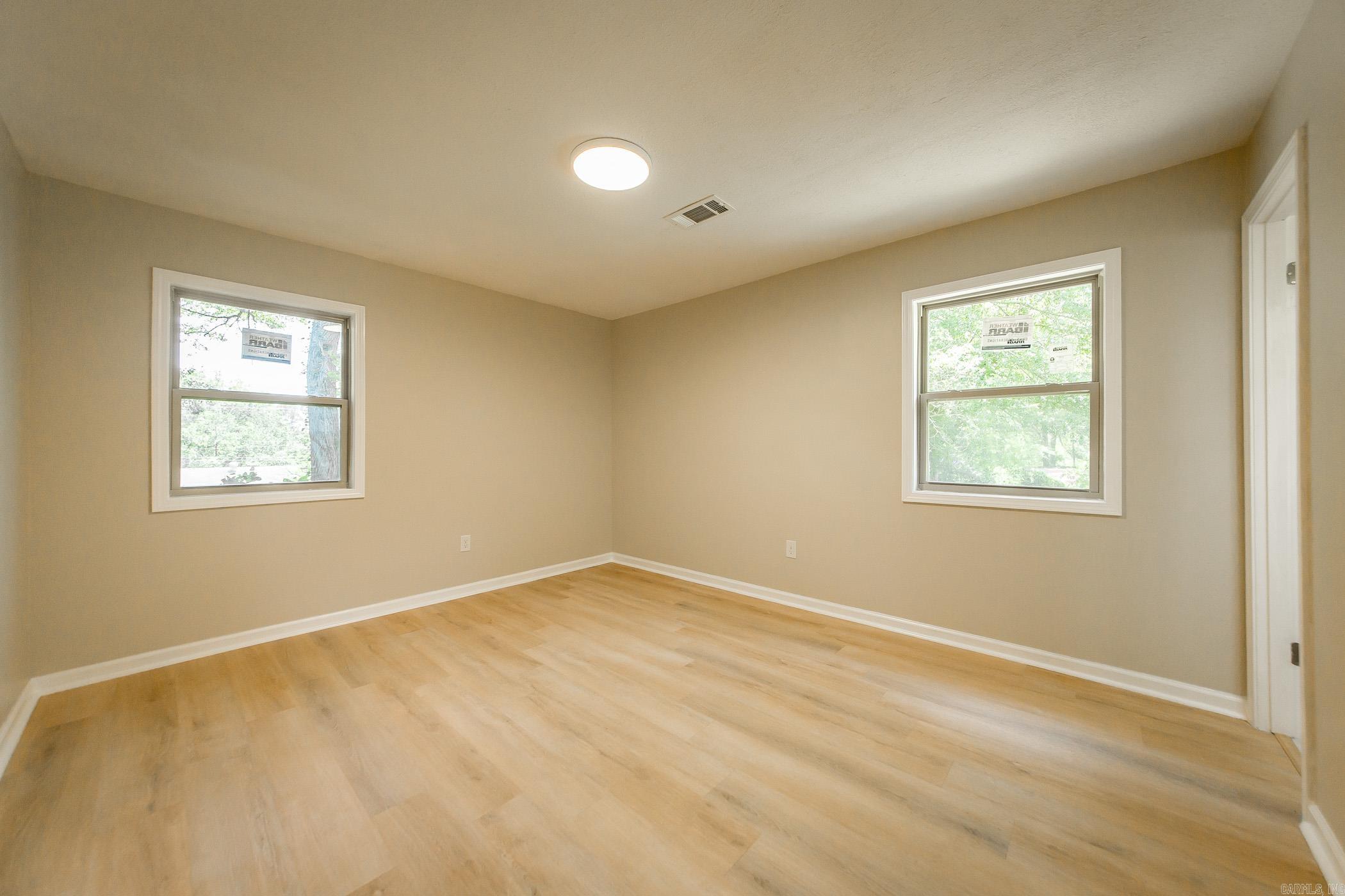 1108  Mclean  Malvern, AR