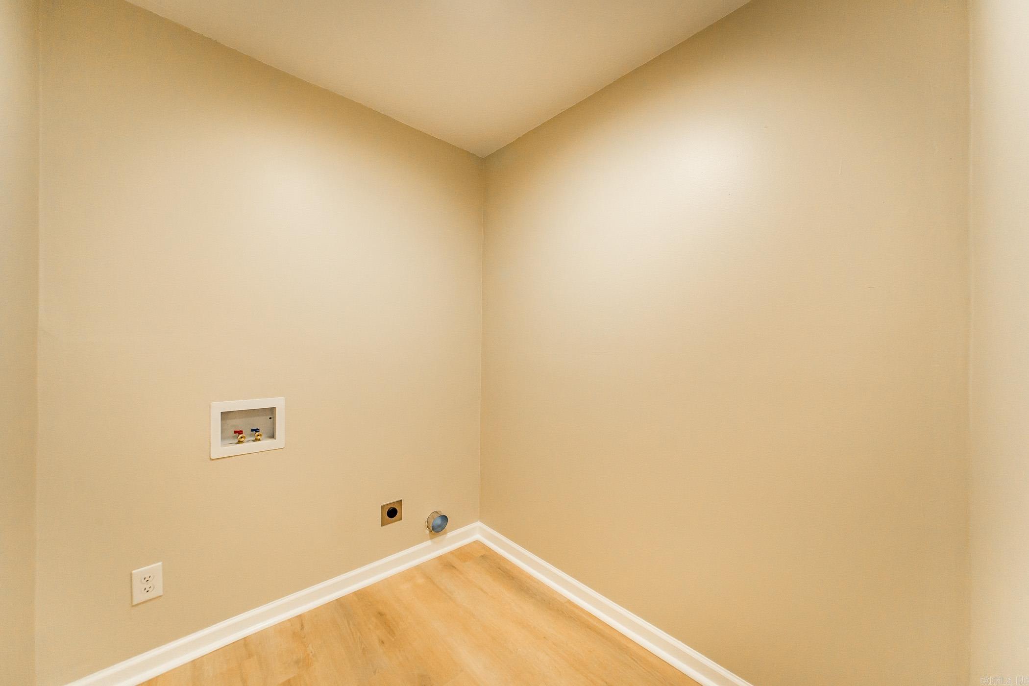 1108  Mclean  Malvern, AR