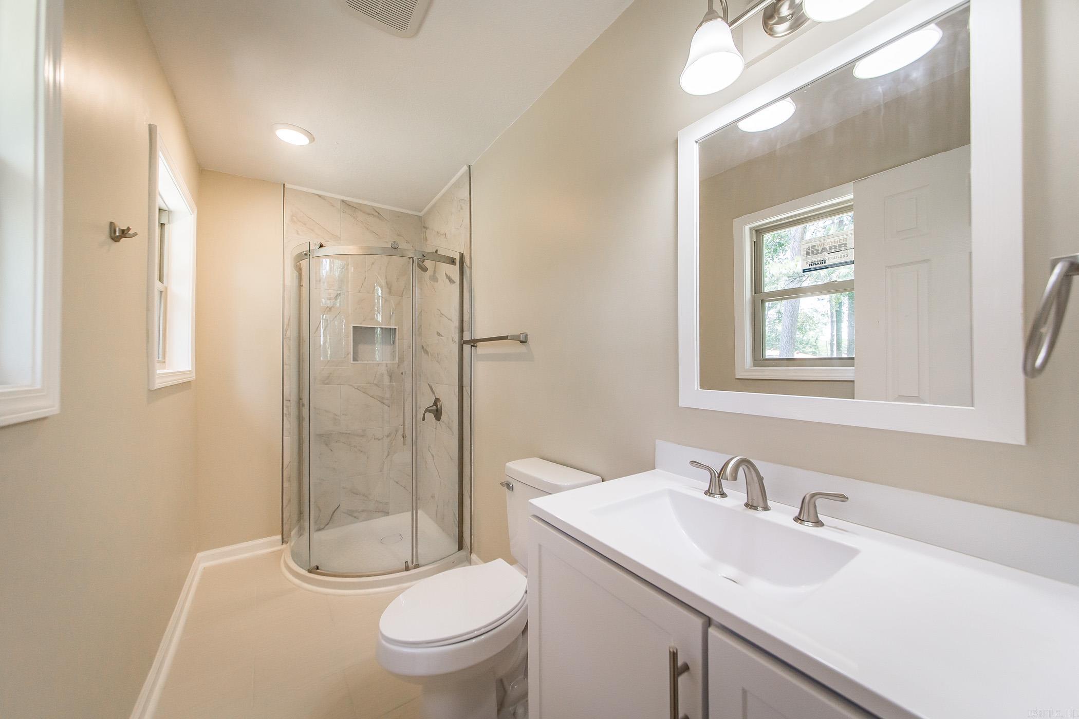 1108  Mclean  Malvern, AR