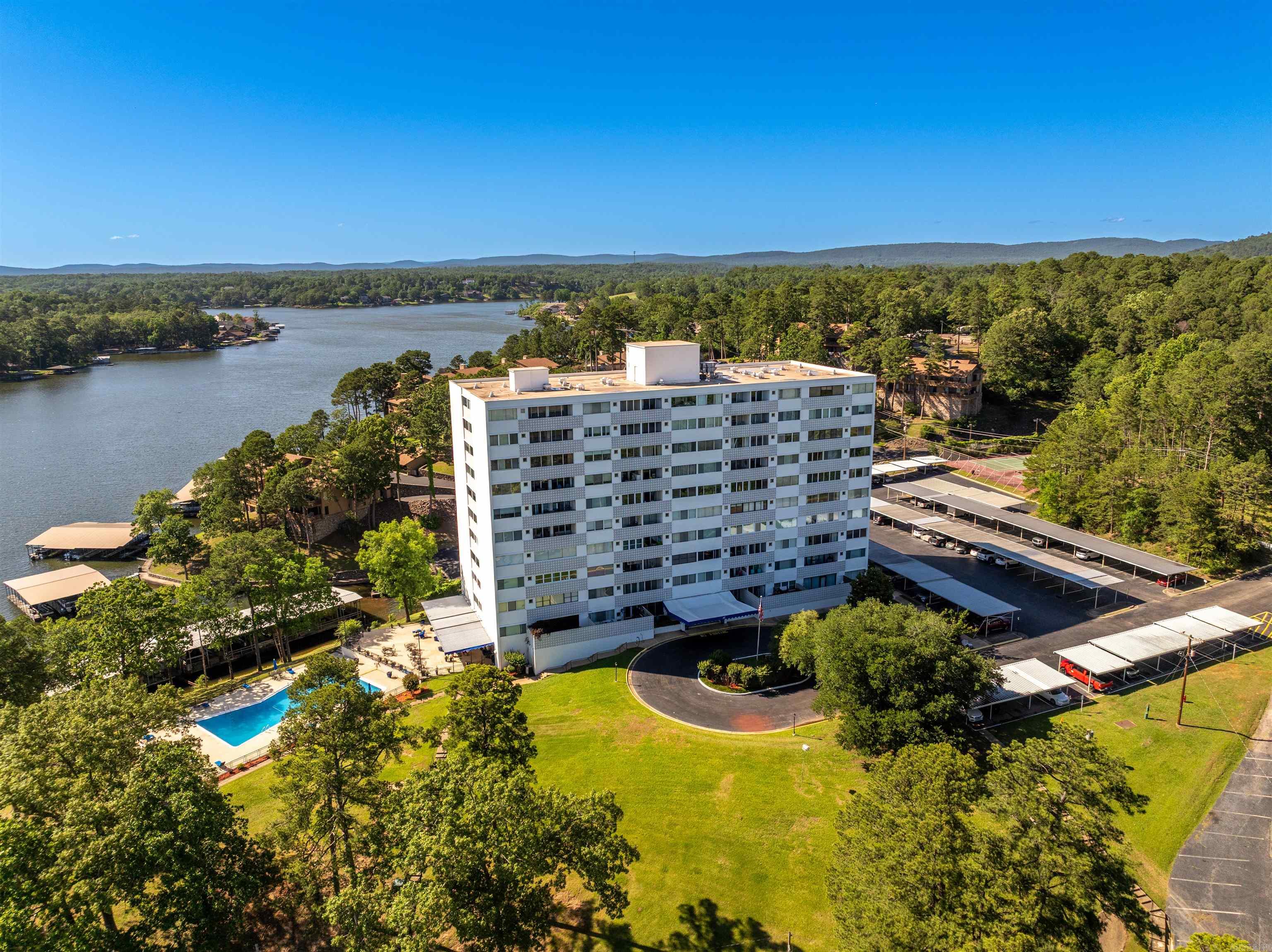 740  Weston  Hot Springs, AR