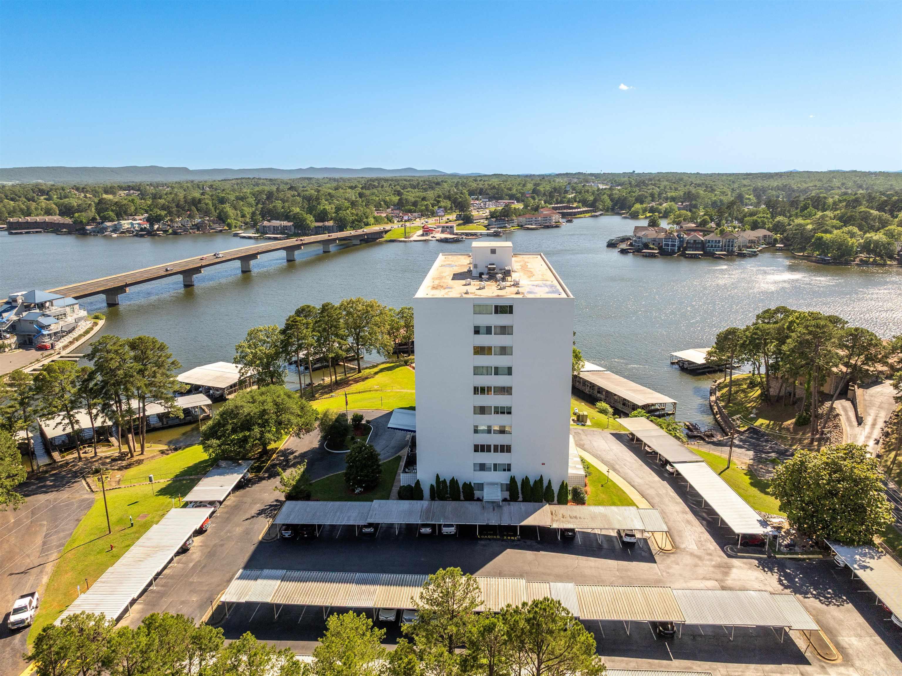 740  Weston  Hot Springs, AR