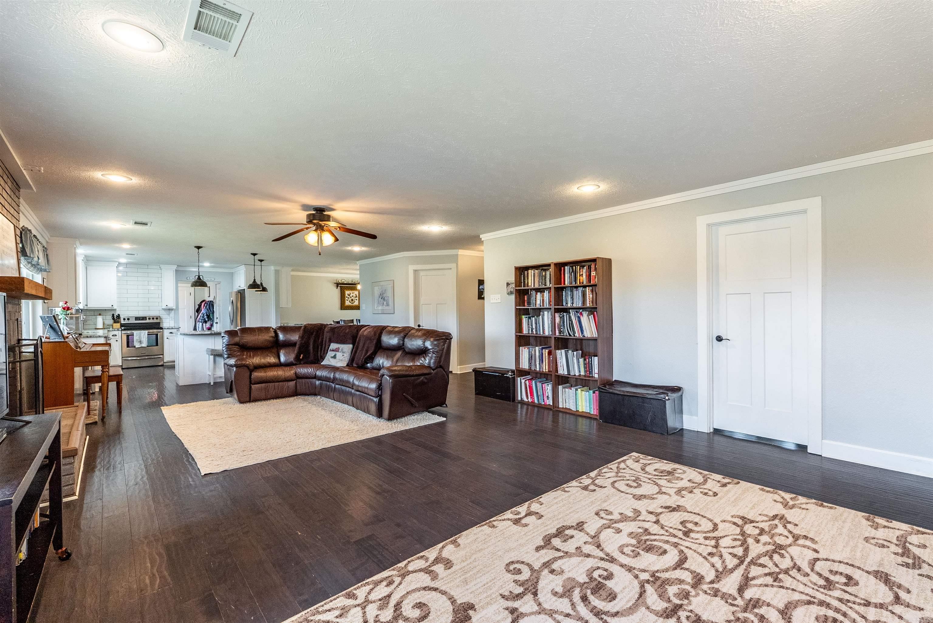 16  Rabbit Run  Conway, AR