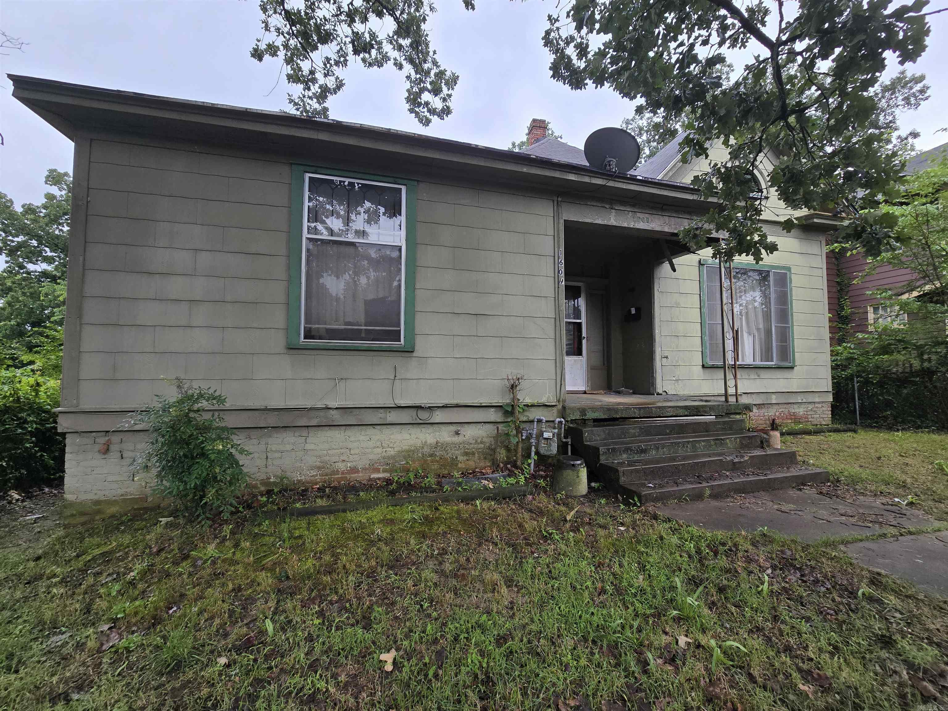 1609 W Charles Bussey  Little Rock, AR