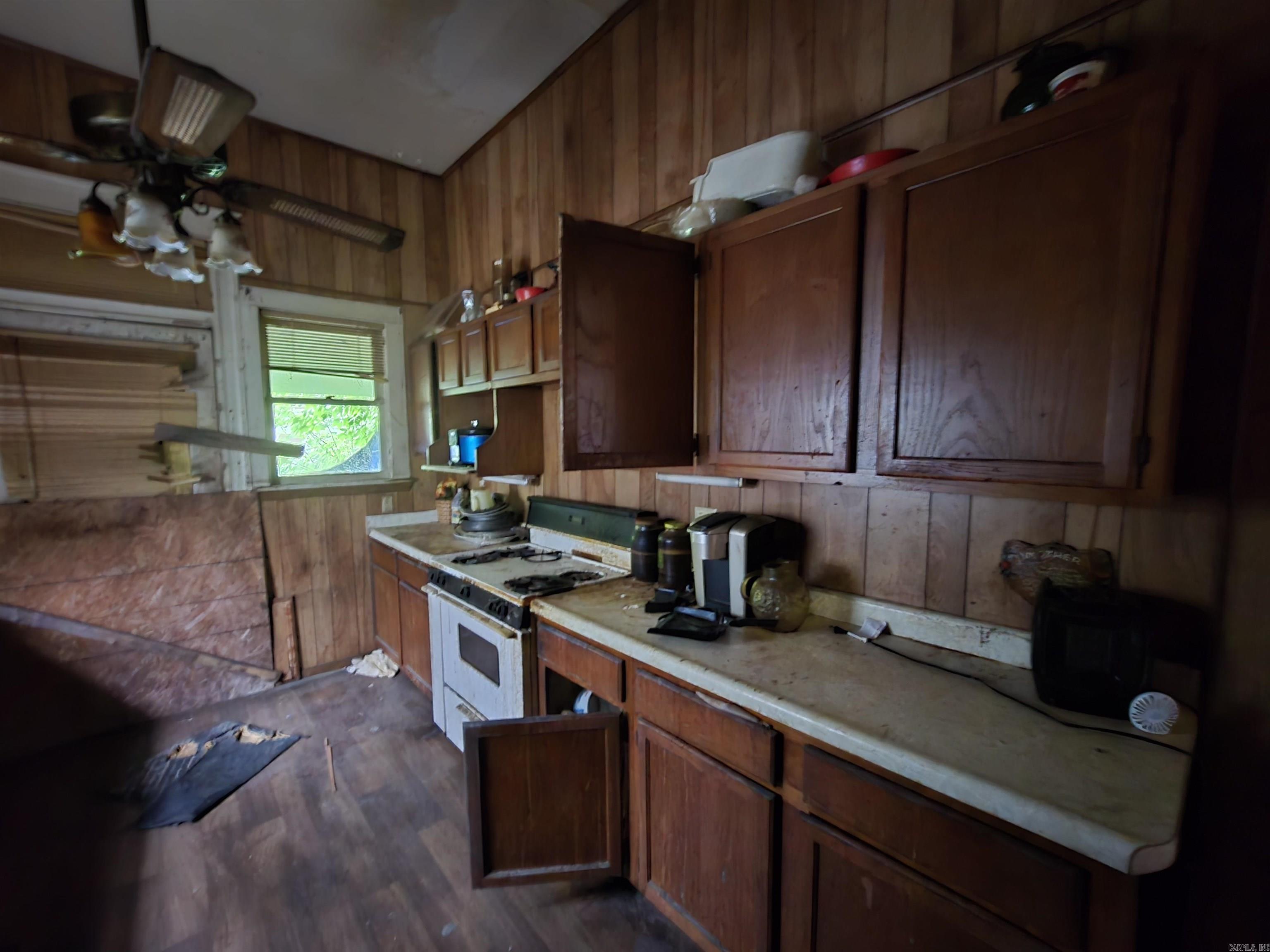 1609 W Charles Bussey  Little Rock, AR