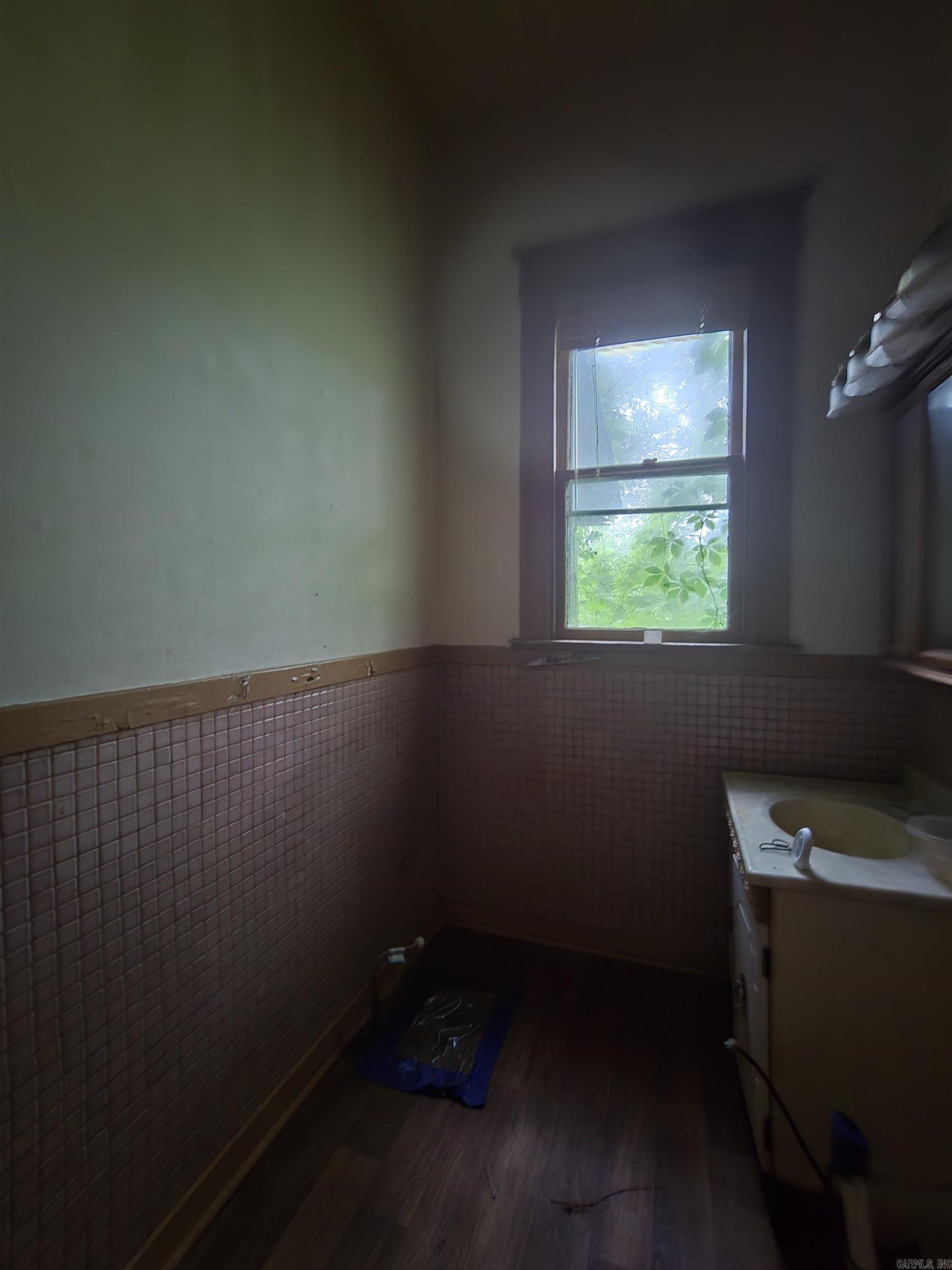 1609 W Charles Bussey  Little Rock, AR