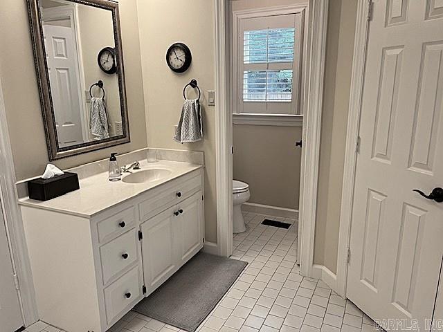 2111  Hinson  Little Rock, AR