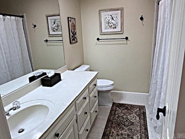 2111  Hinson  Little Rock, AR