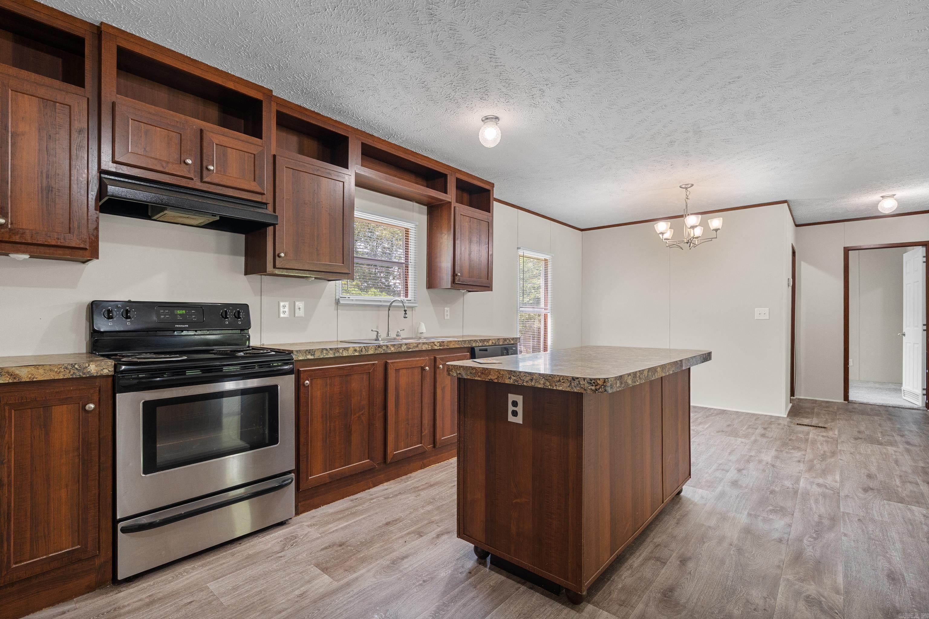 203  Gough  Malvern, AR