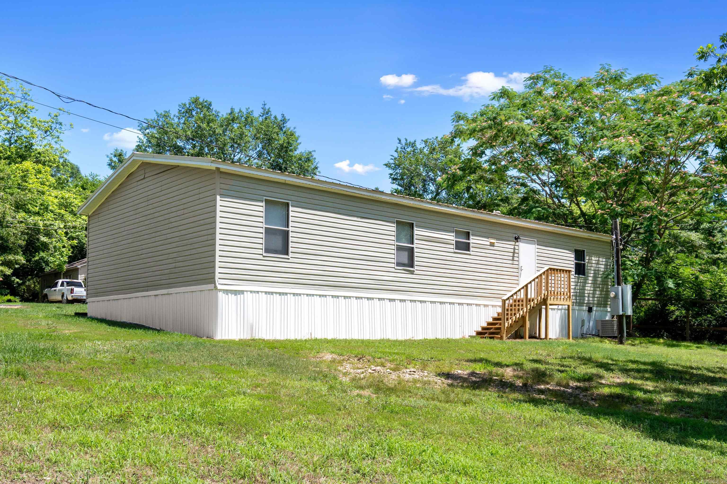 203  Gough  Malvern, AR