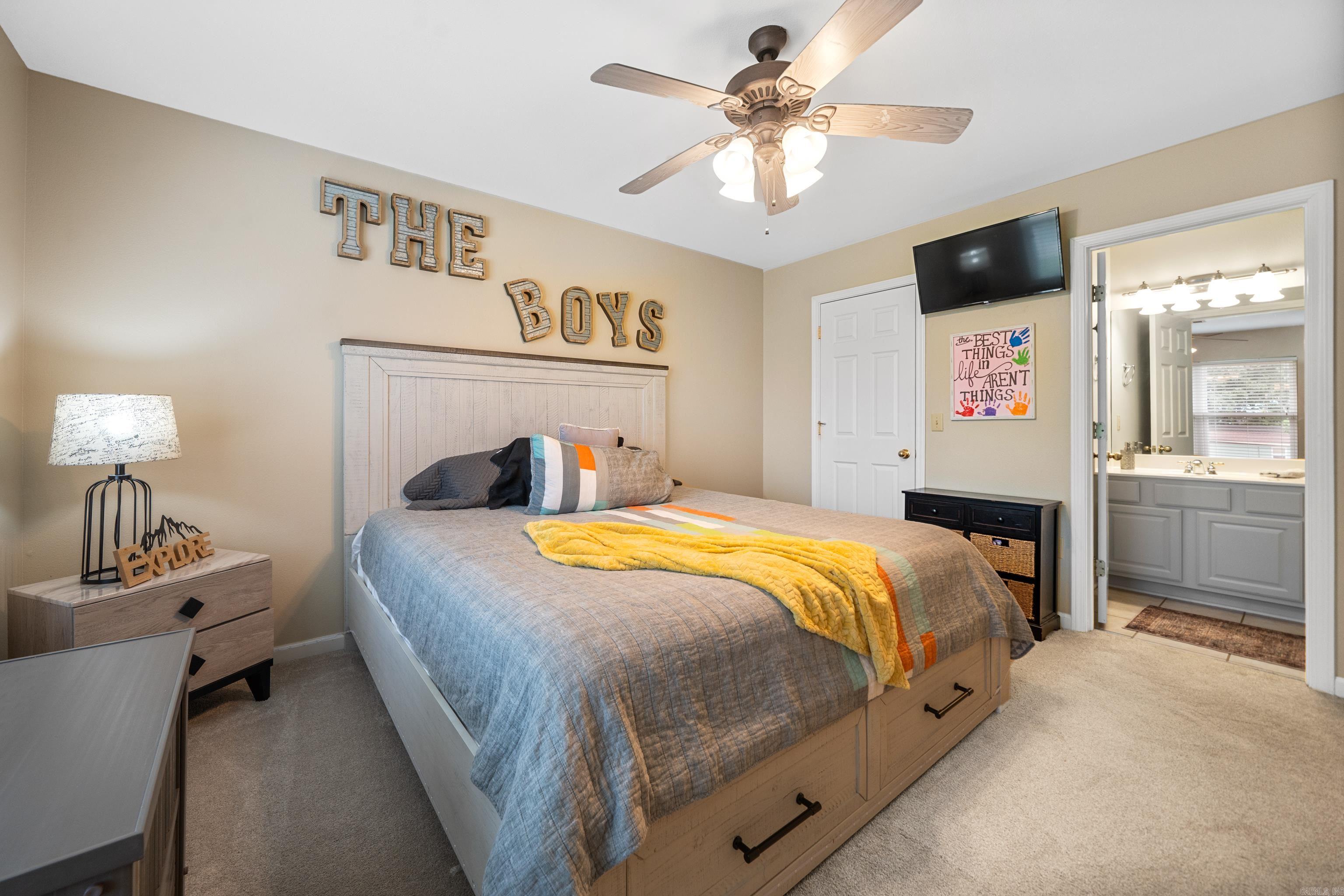 125  Eagle View  Hot Springs, AR