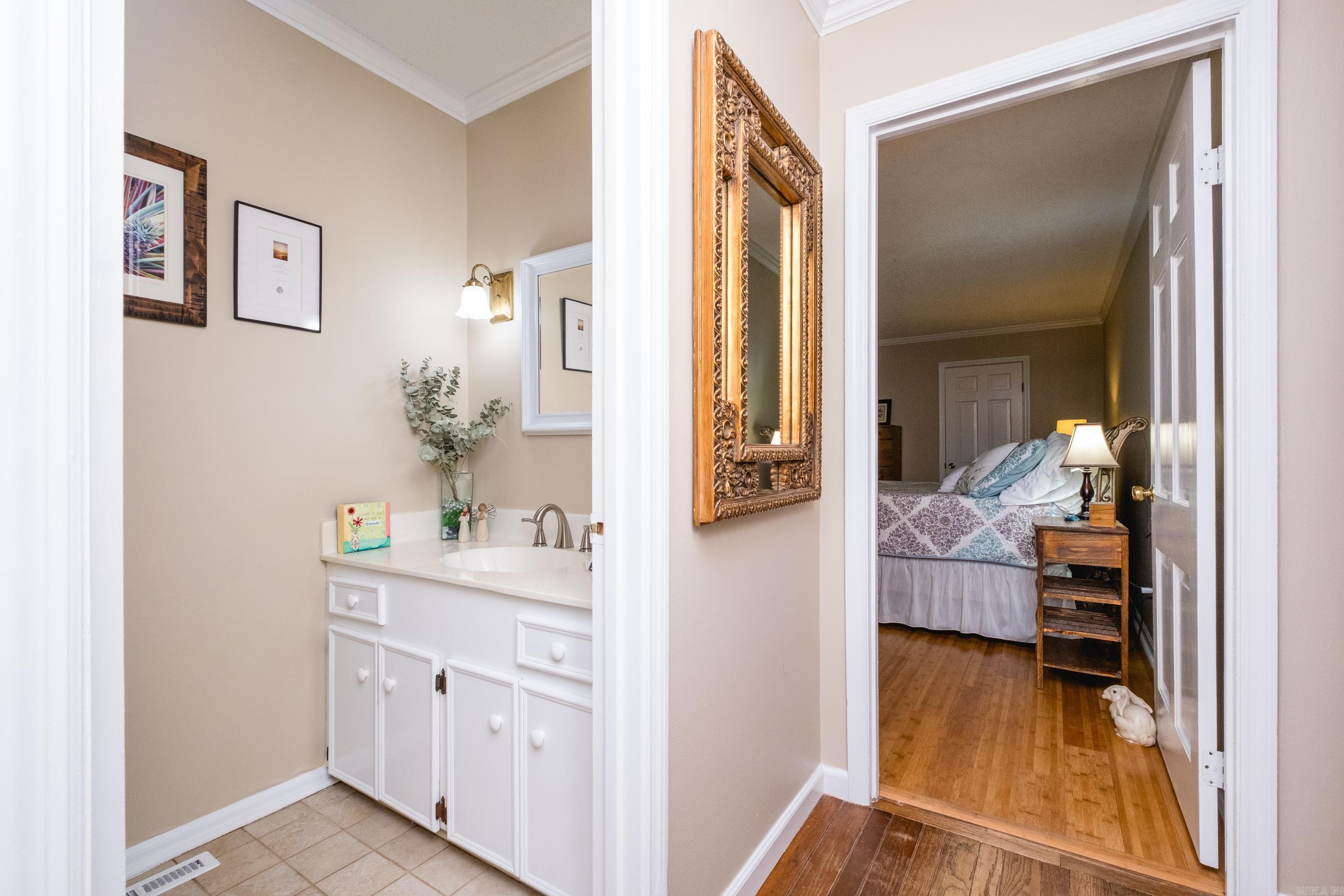 20603  River Vista  Roland, AR