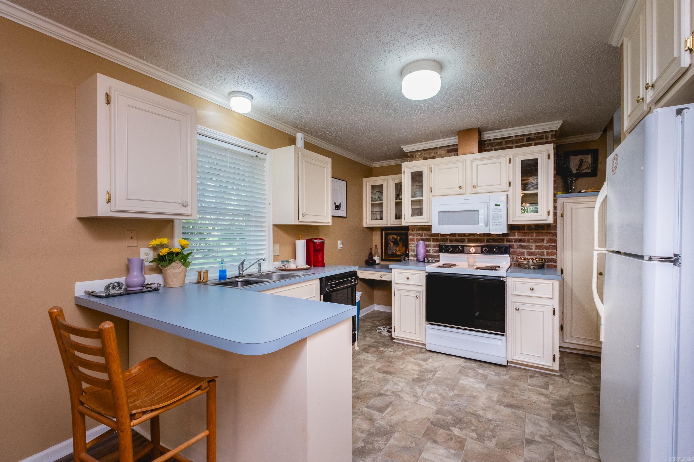 20603  River Vista  Roland, AR