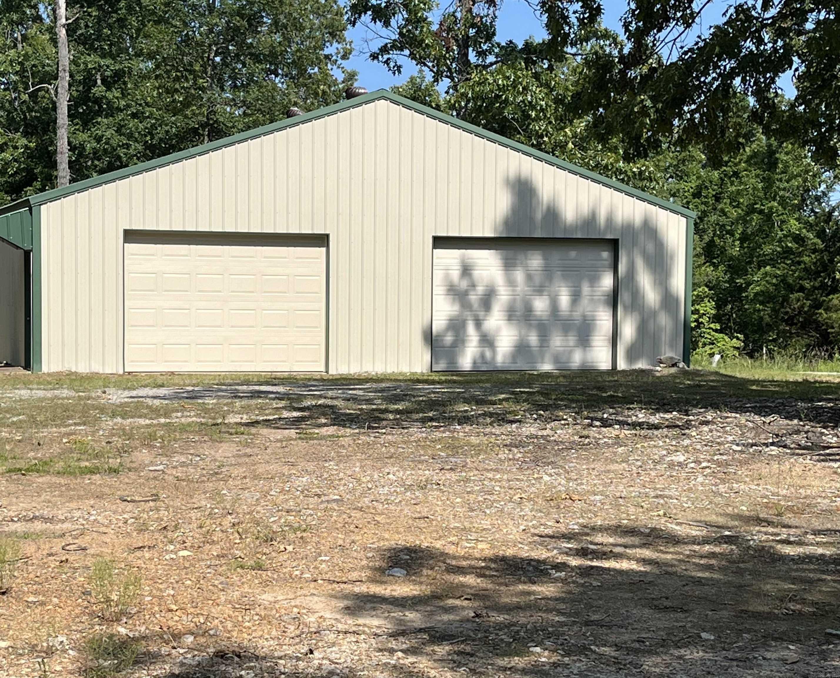 19  Hand Cove Rd.  Elizabeth, AR